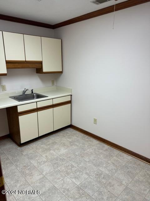 1703 Country Club Road UNIT 304, Jacksonville, NC, 28546