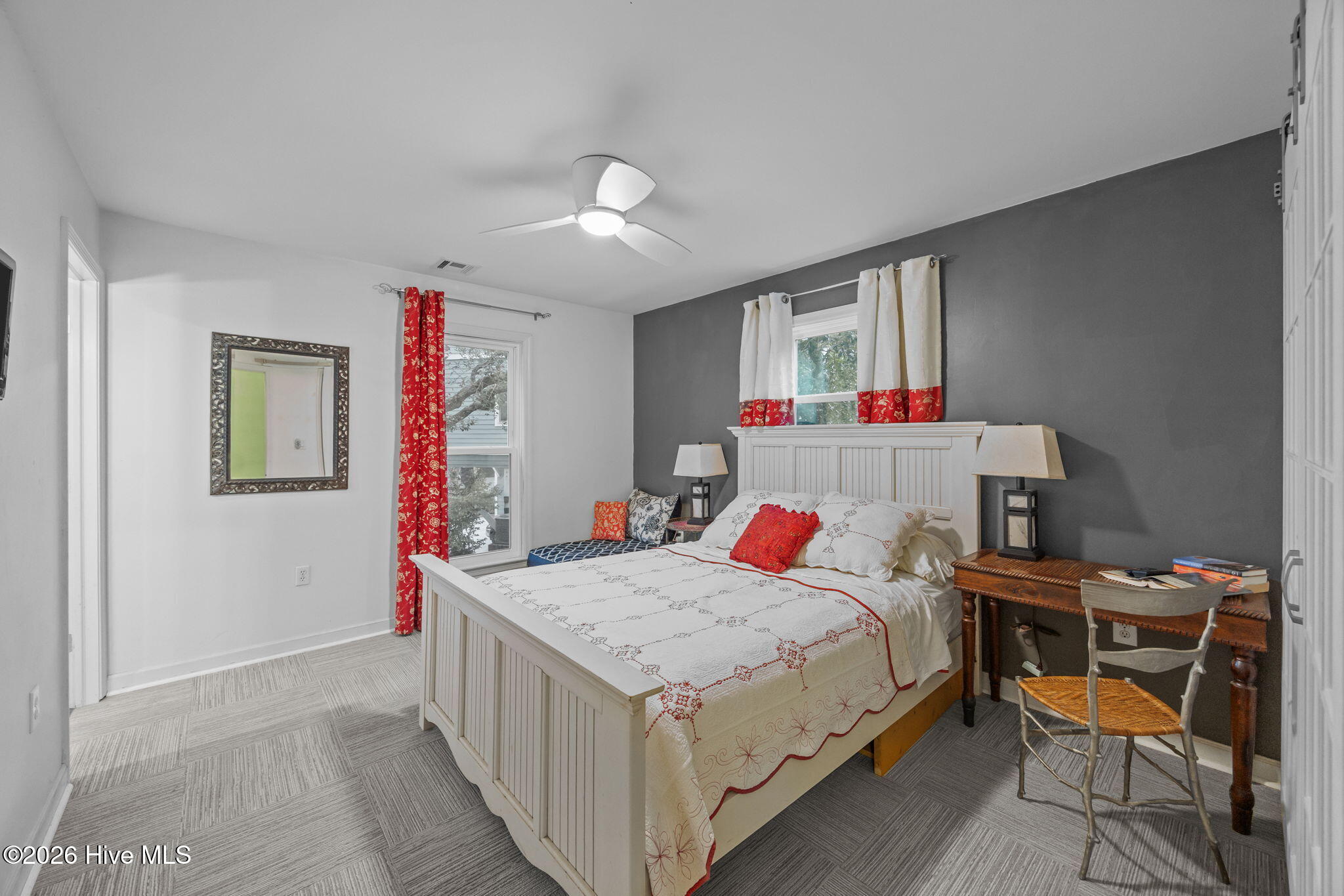 100552067 | Photo 17