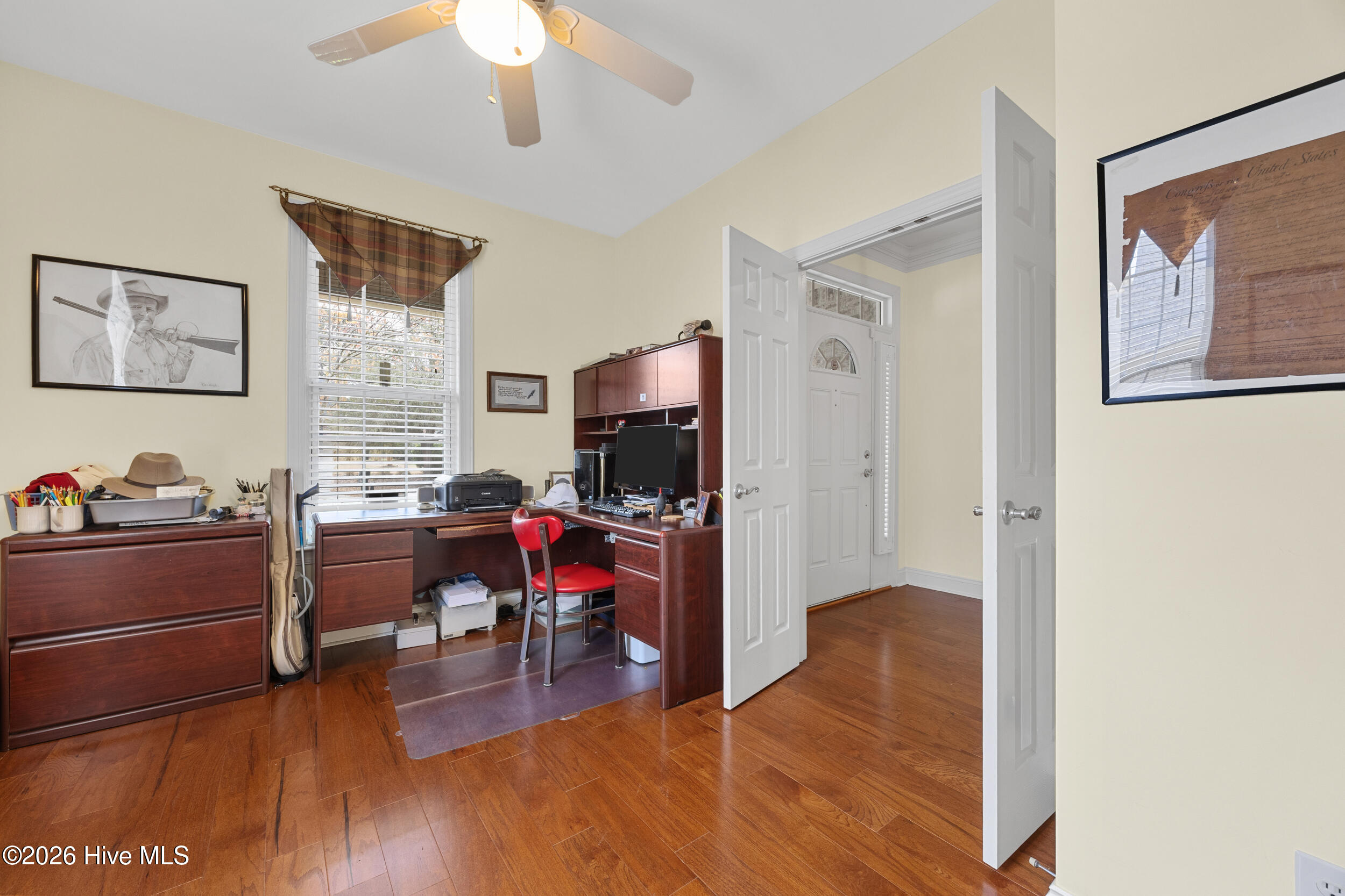 100564950 | Photo 19