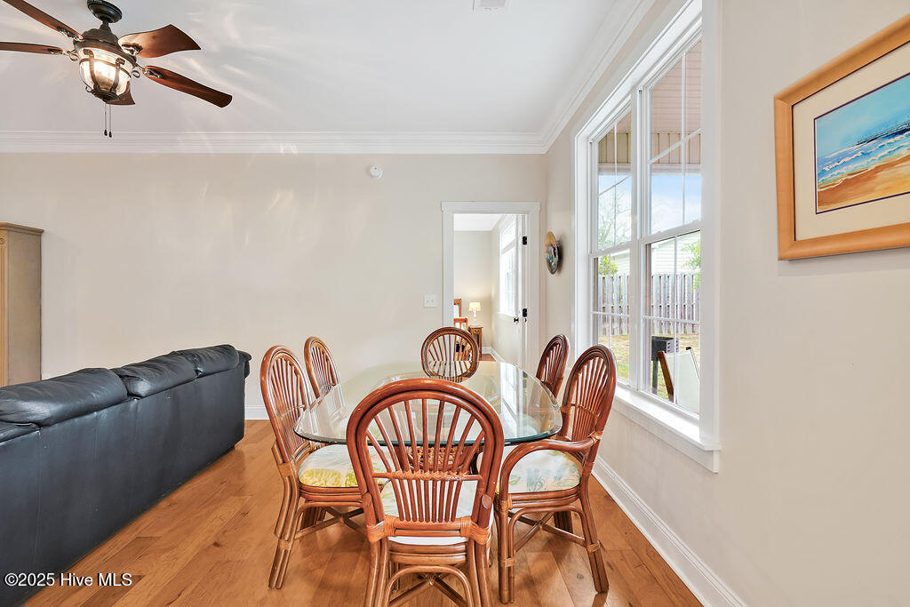 100504186 | Photo 17