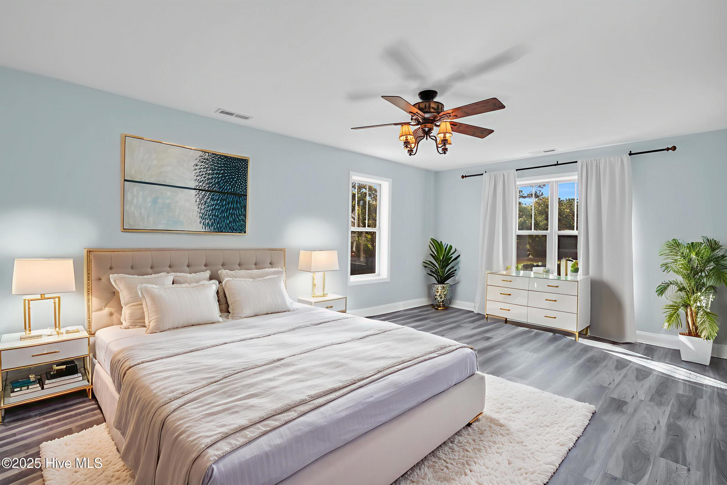 100538065 | Photo 30