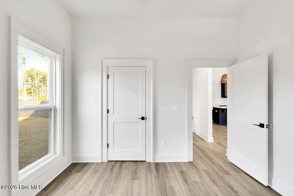 100550907 | Photo 33