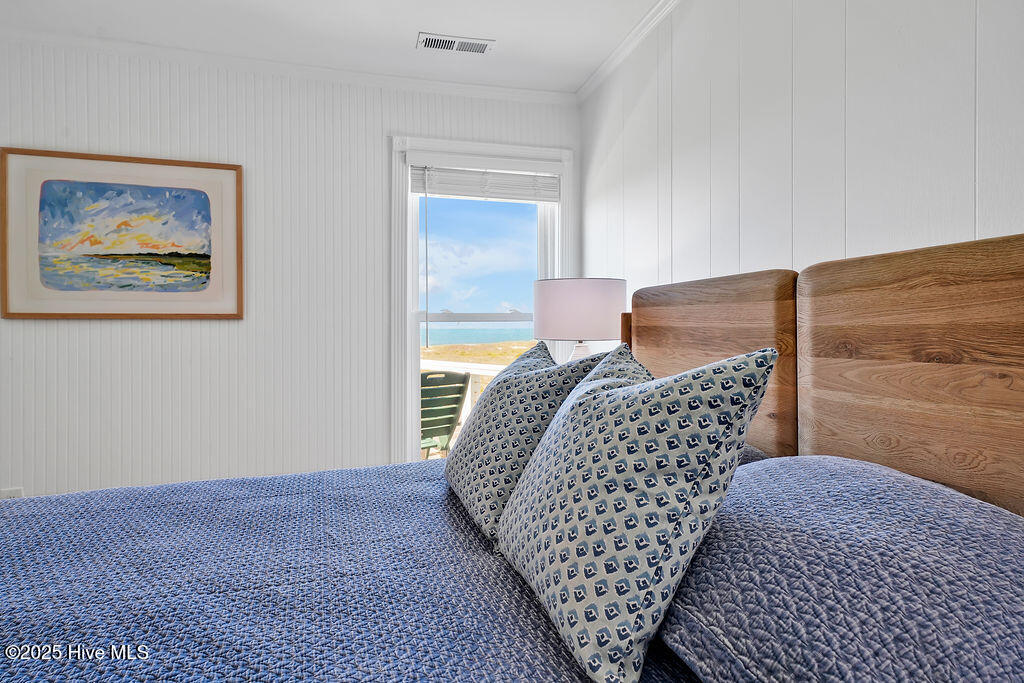 100508979 | Photo 38