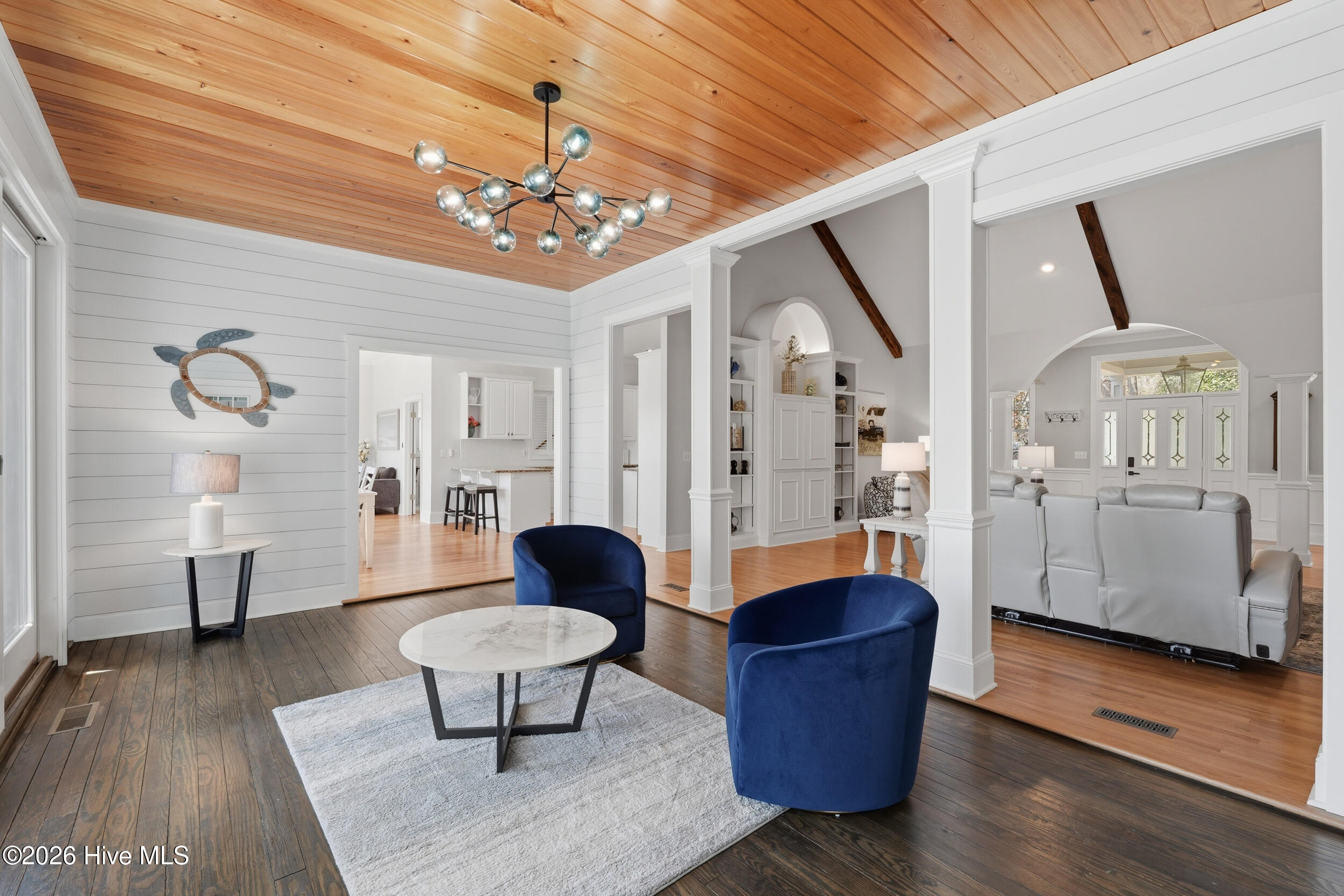 100559694 | Photo 10