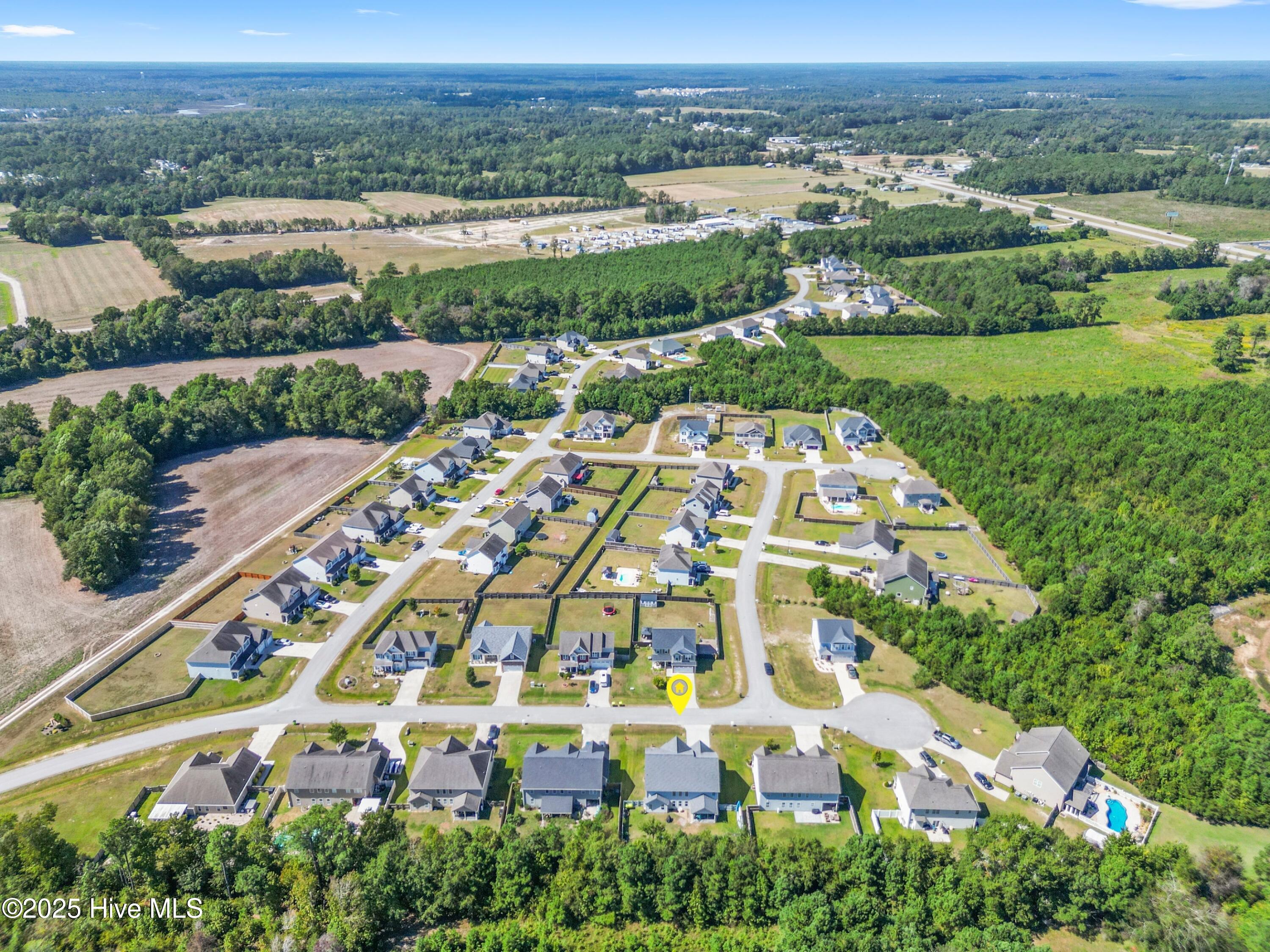 100532495 | Photo 74