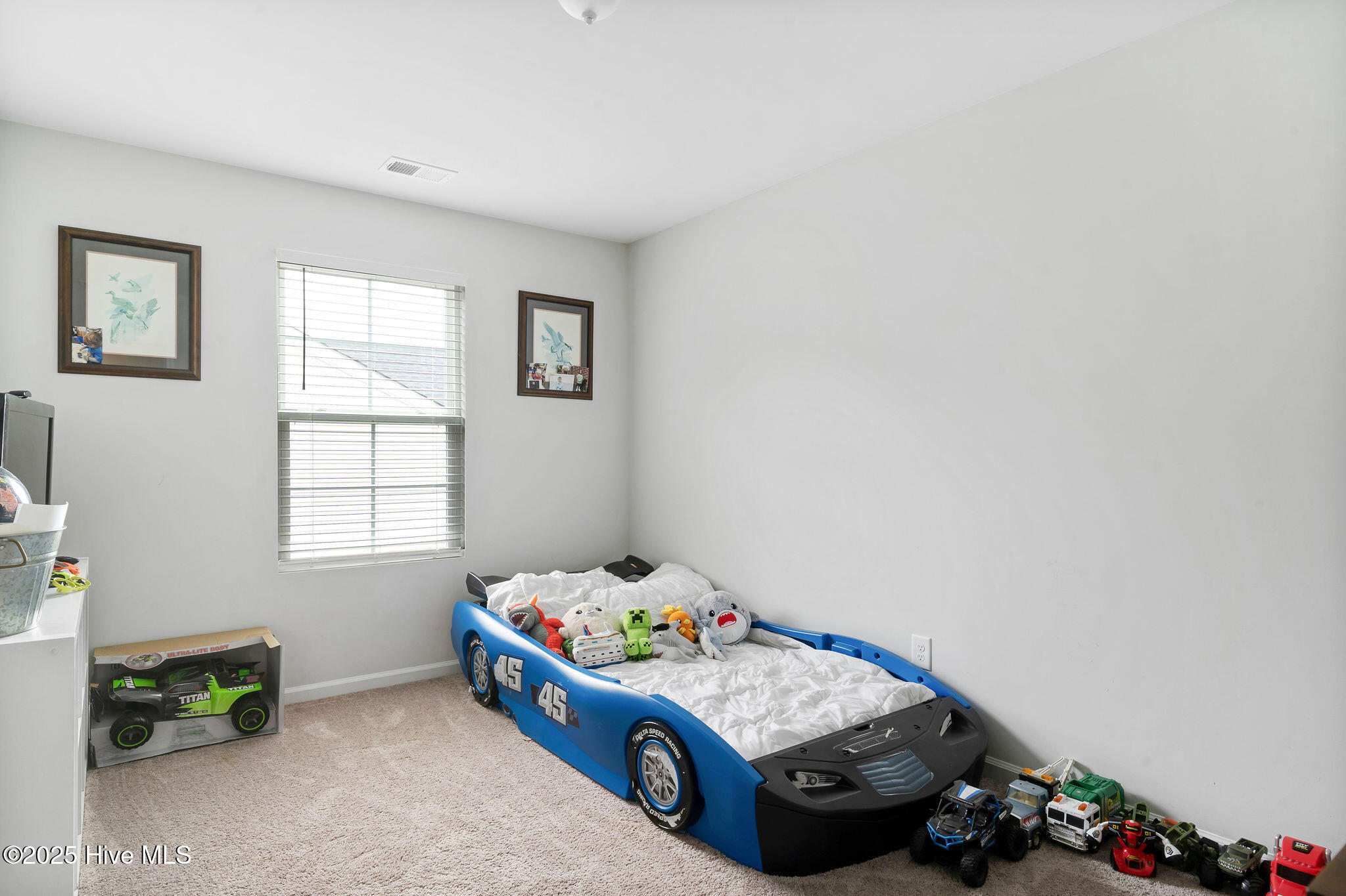 100534531 | Photo 22