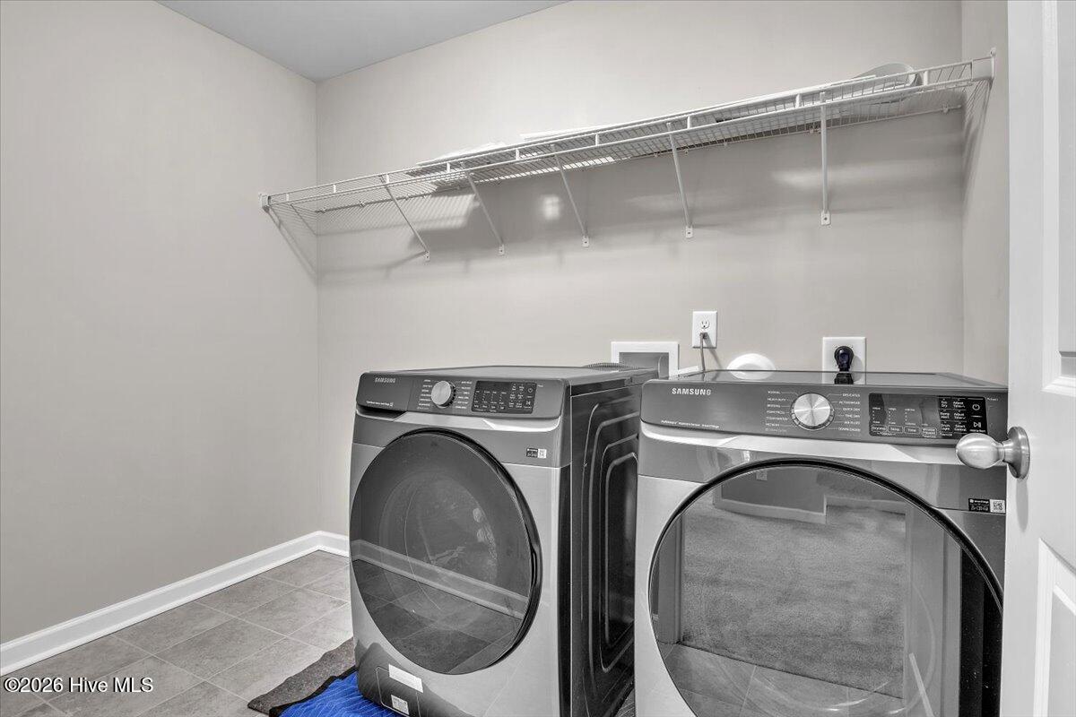 100551276 | Photo 26