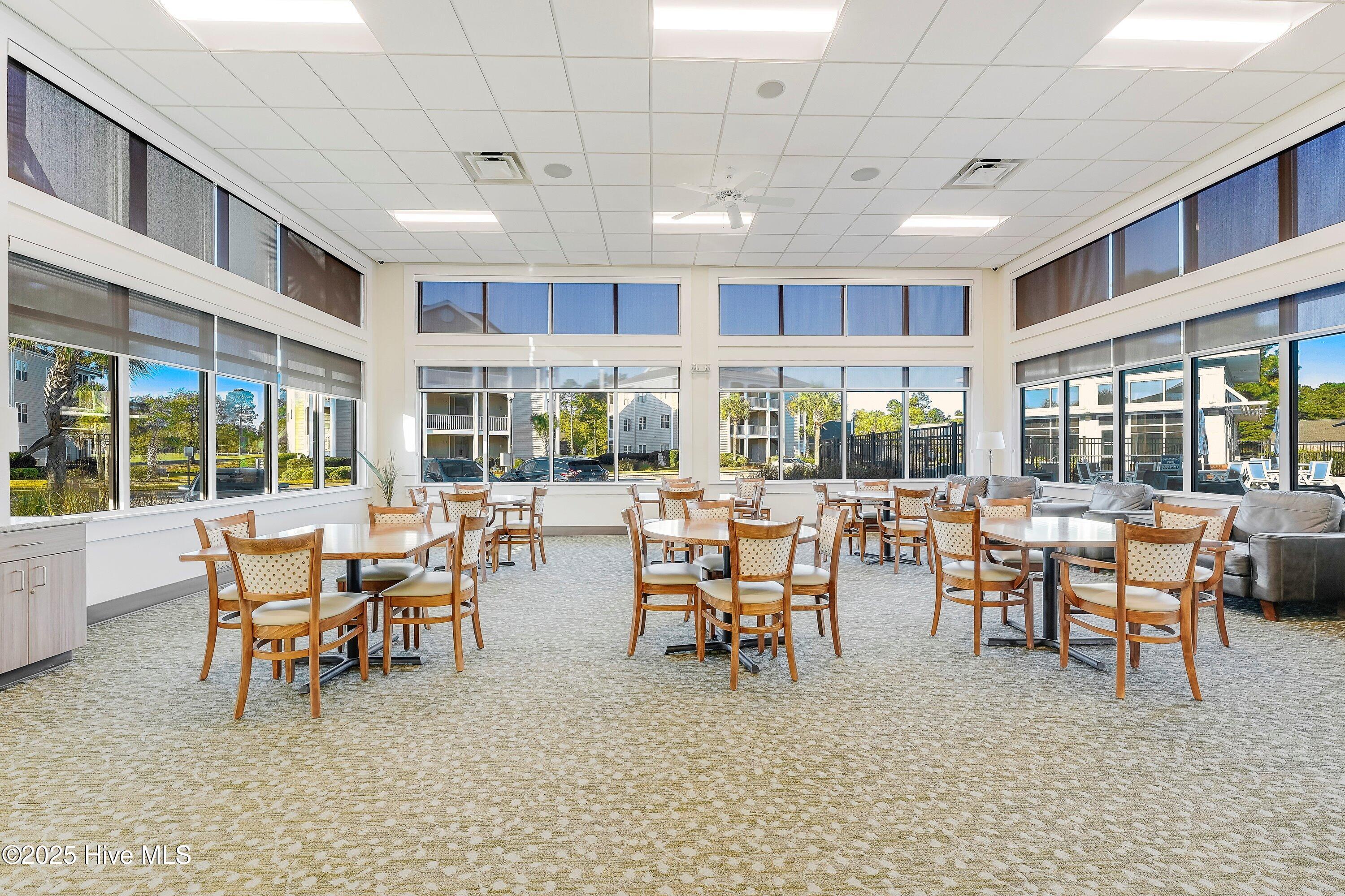 100515294 | Photo 77