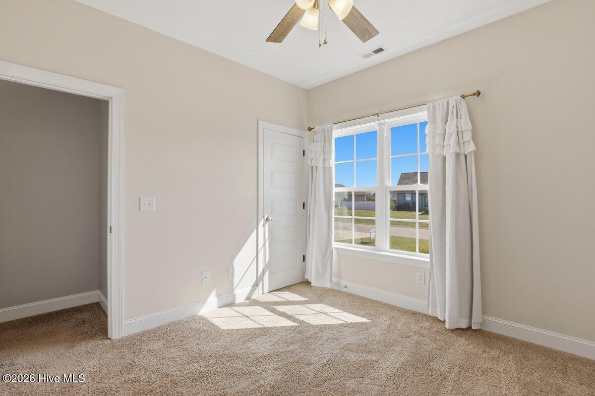 109 Northfield Dr-25