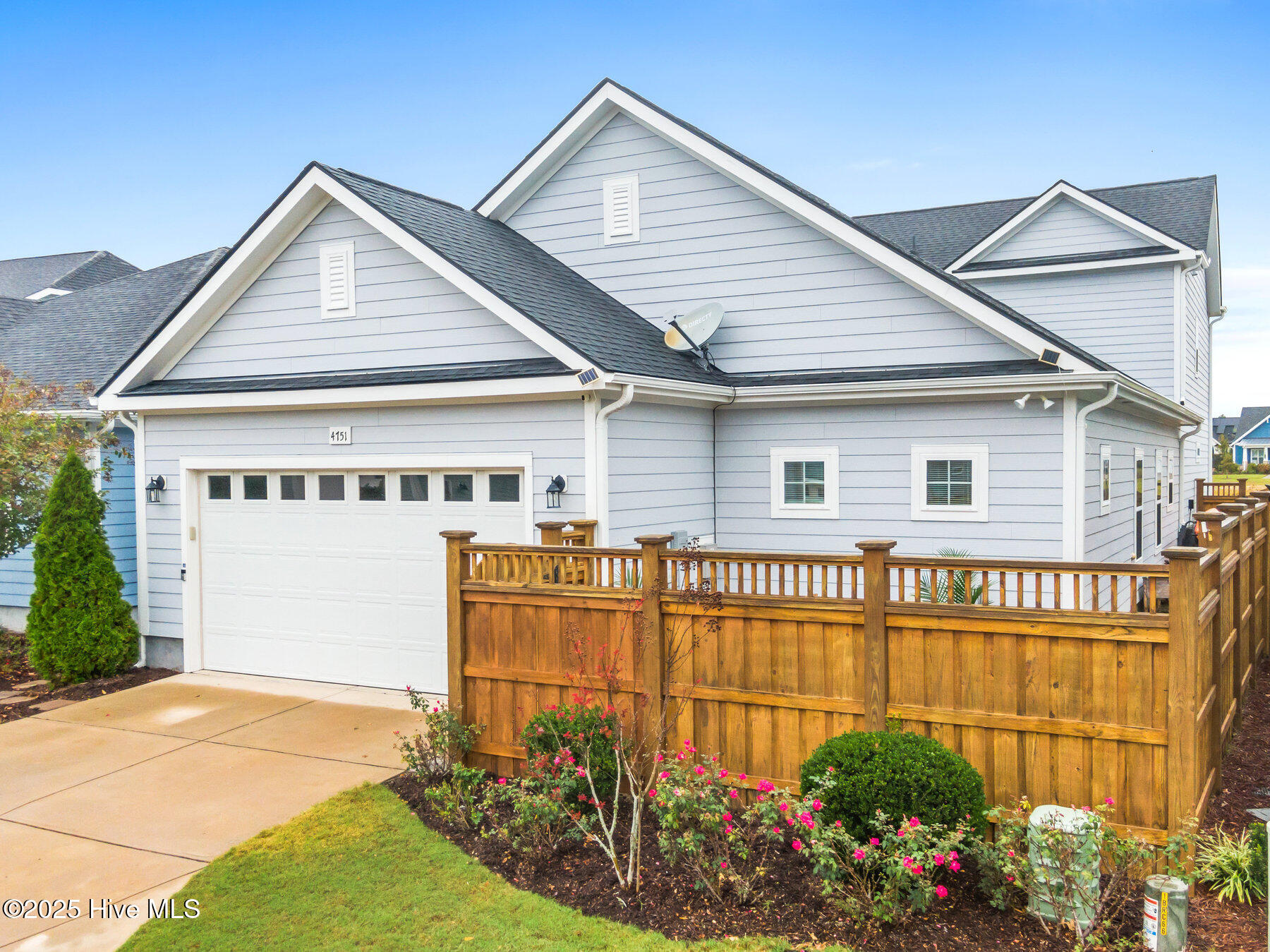 100538755 | Photo 46