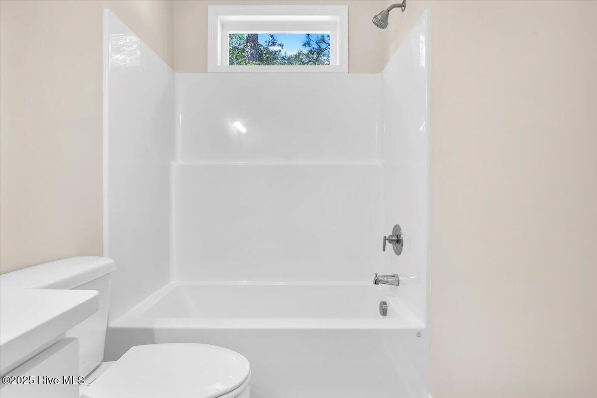 100531647 | Photo 22