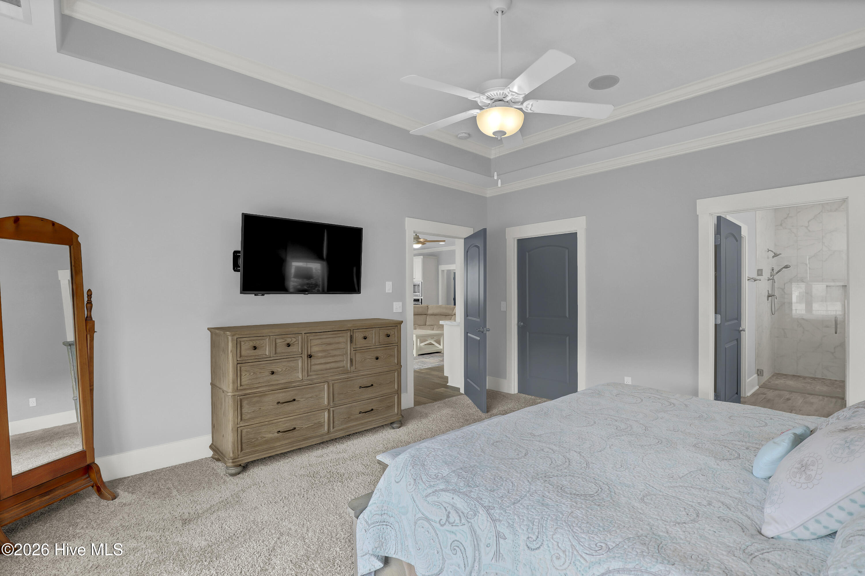 100559745 | Photo 16