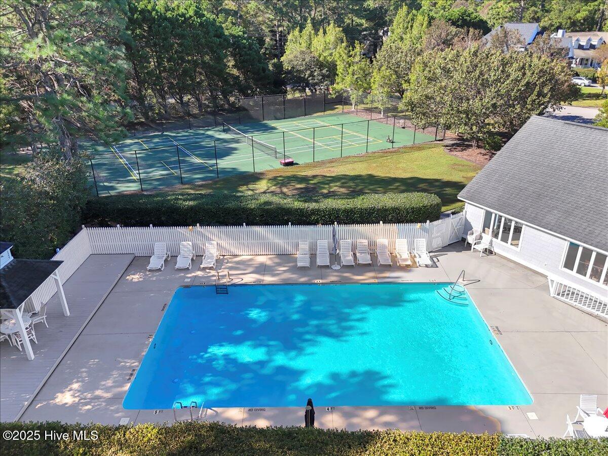 100534283 | Photo 40