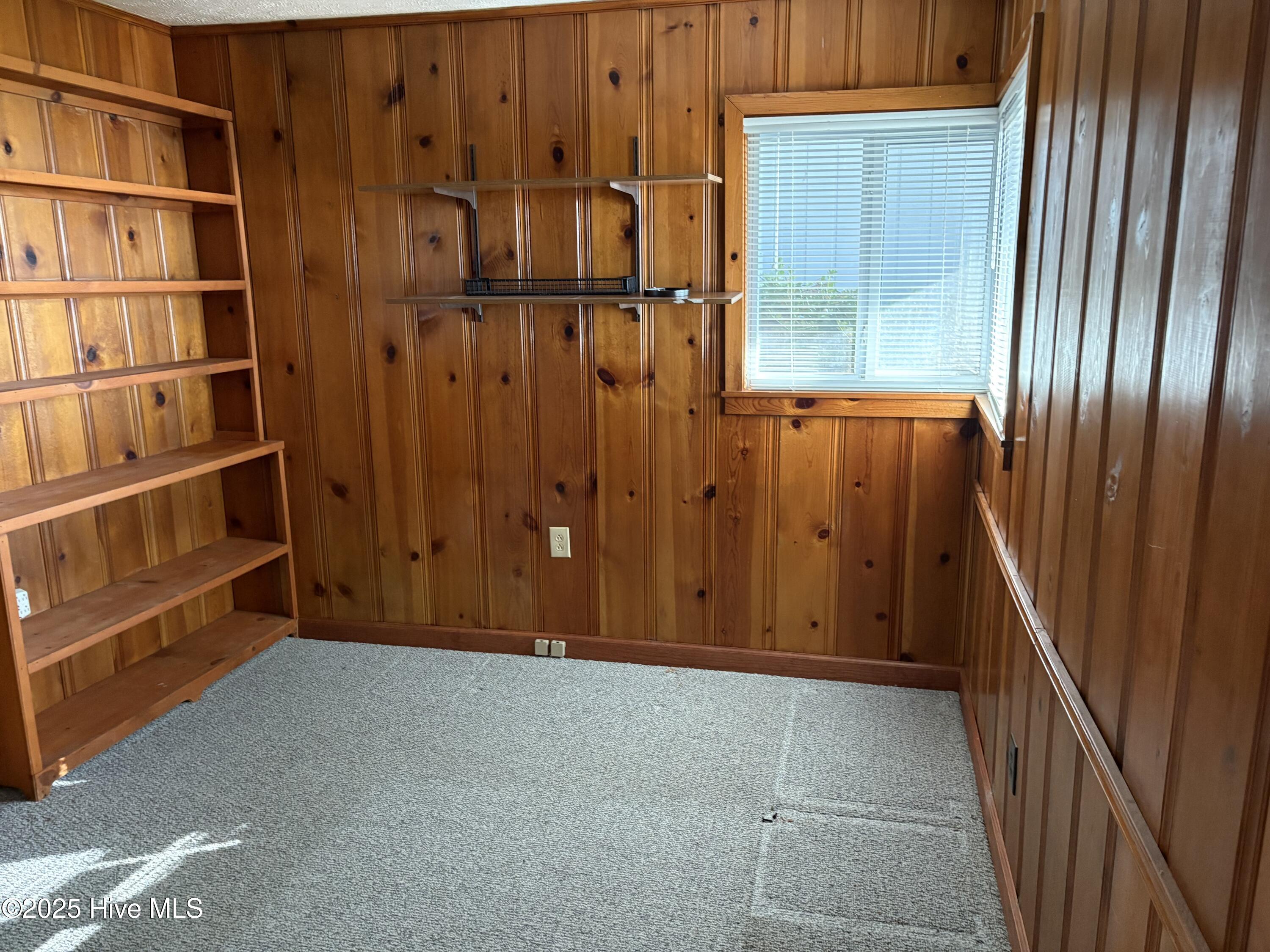 100534974 | Photo 45