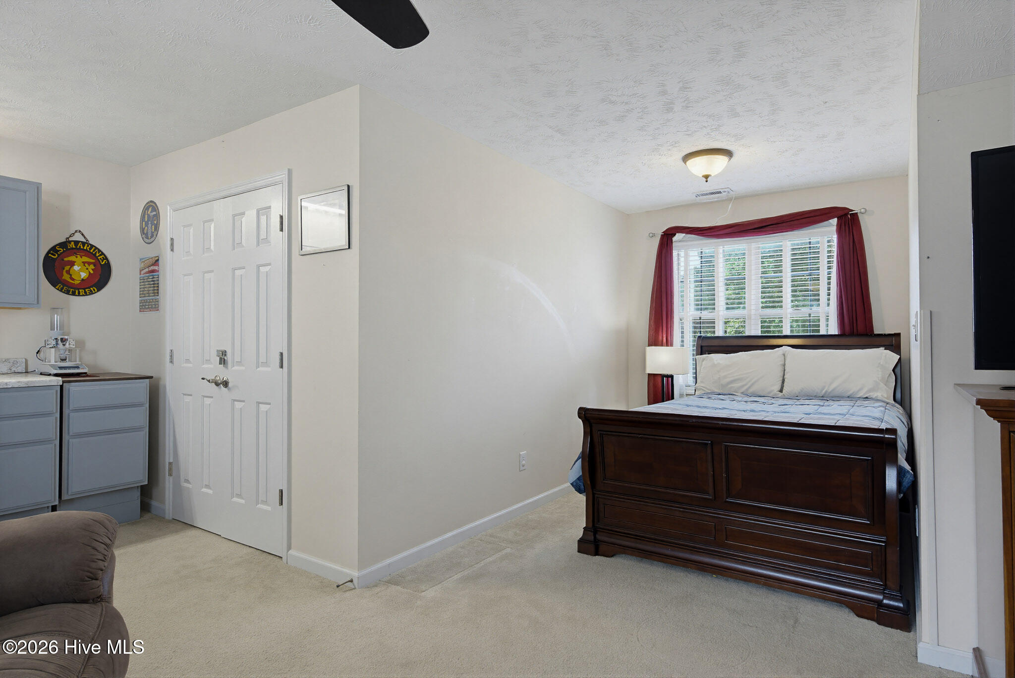 303 E Regent Court,Jacksonville