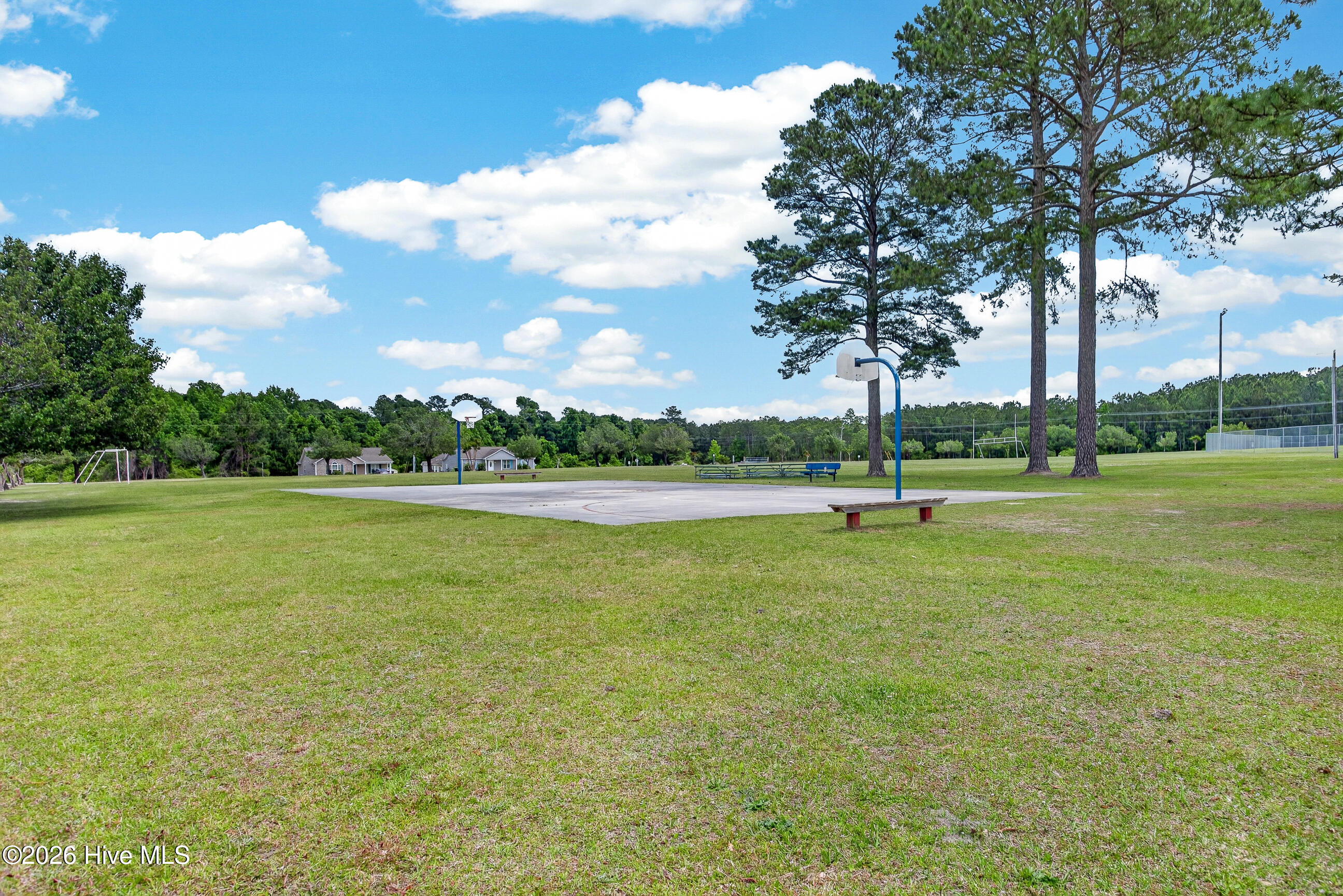 409 N Hines Street,Holly Ridge