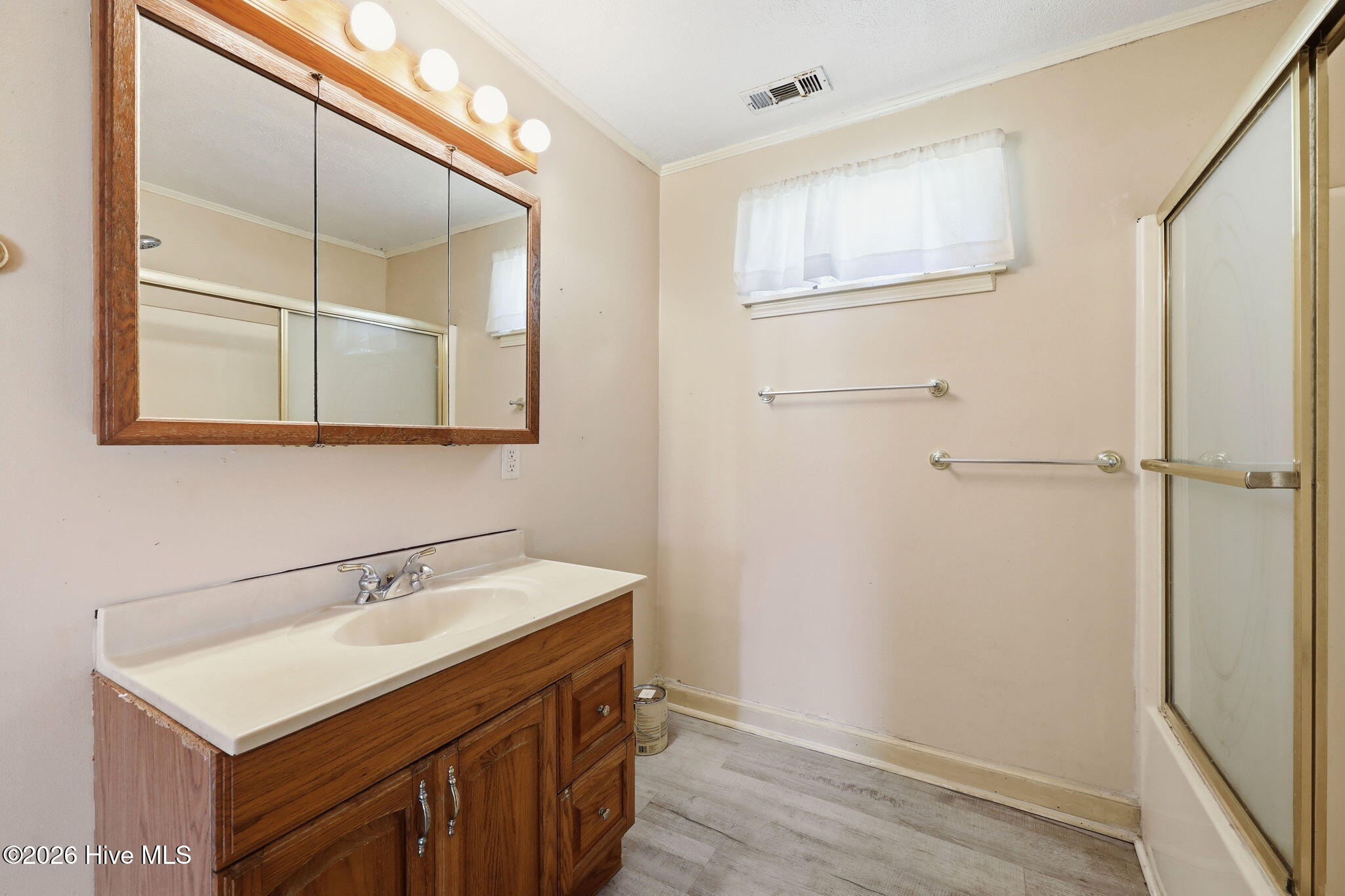 5250 Business Drive,Newport