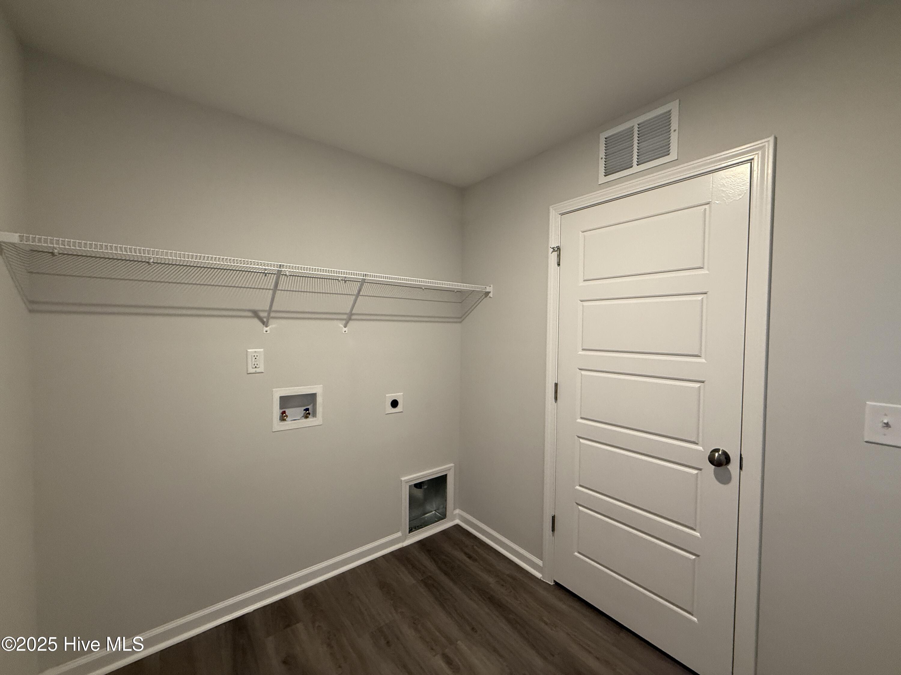 Homes for sale in Selma, NC | 13 E Emily Gardens Dr, Selma, NC 27576 | MLS# 100539534