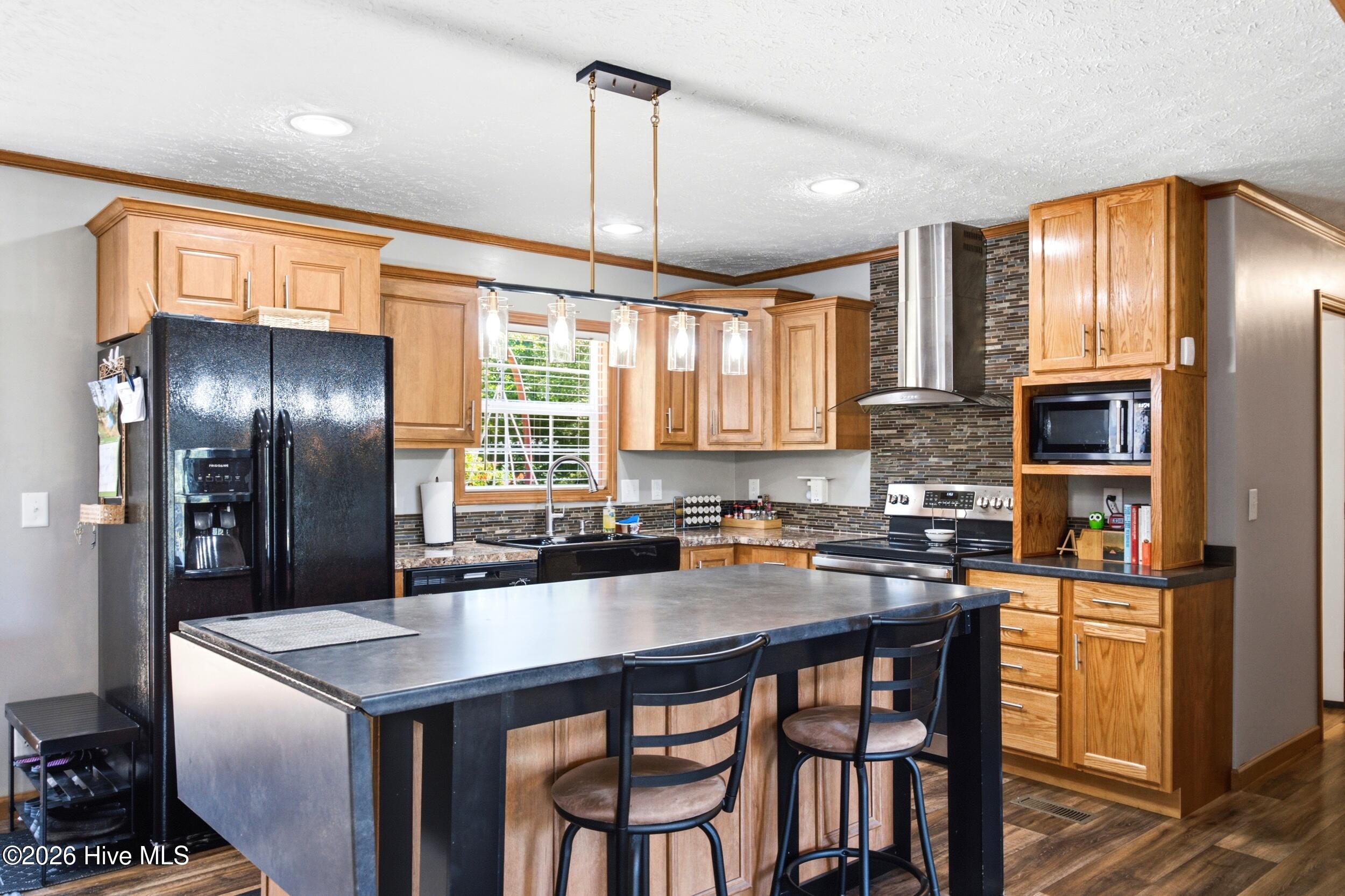 Exterior photo of 223 Blue Top Road, Jacksonville, NC 28540. MLS: 100603688