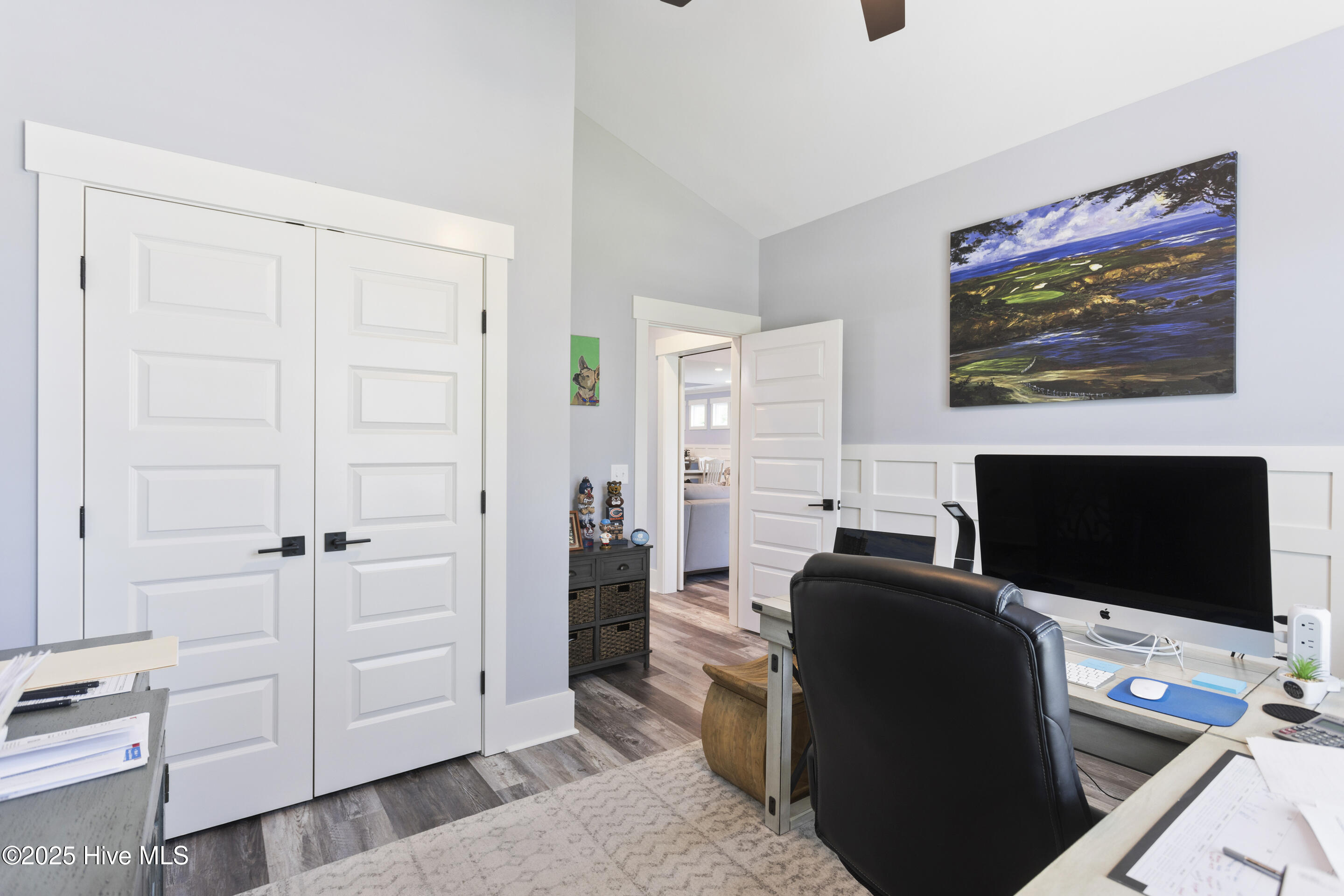 100504918 | Photo 38