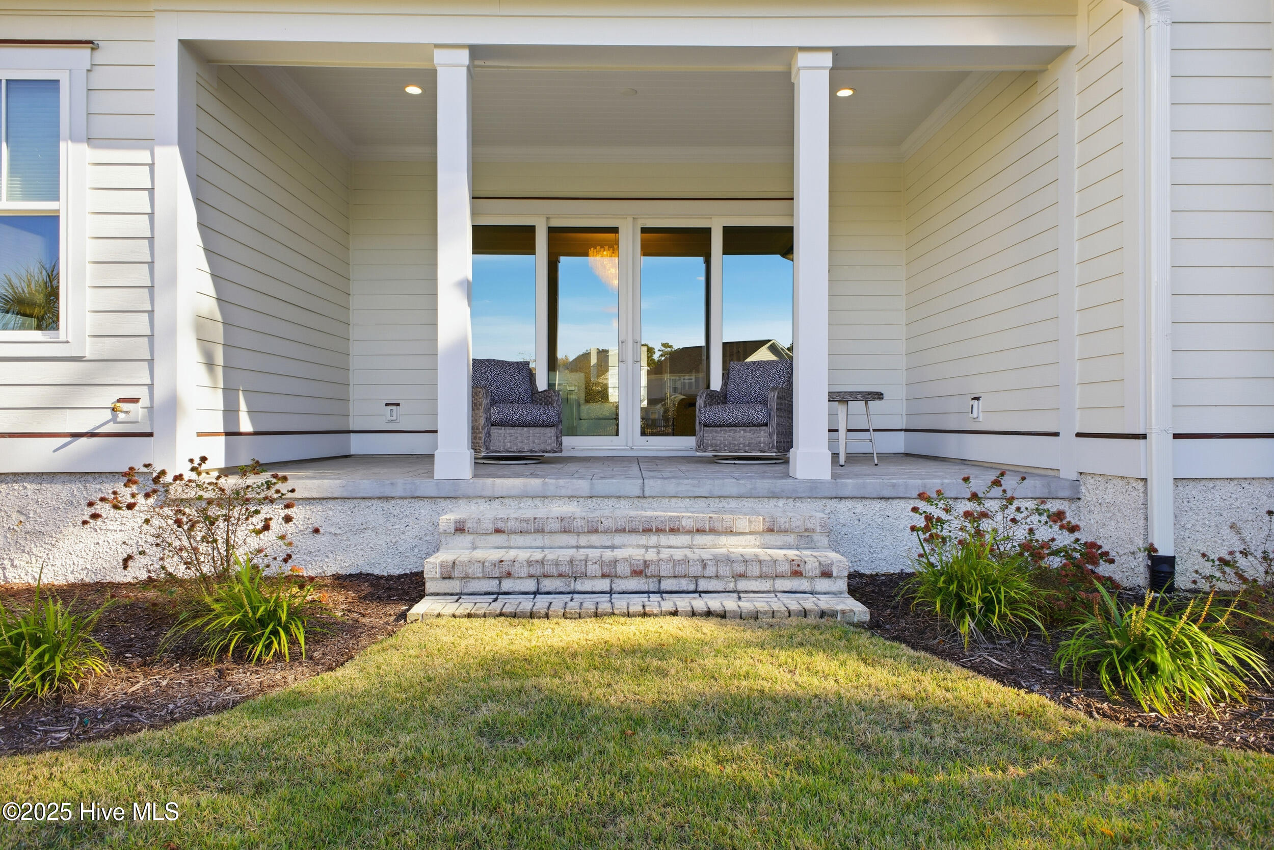 100540842 | Photo 61