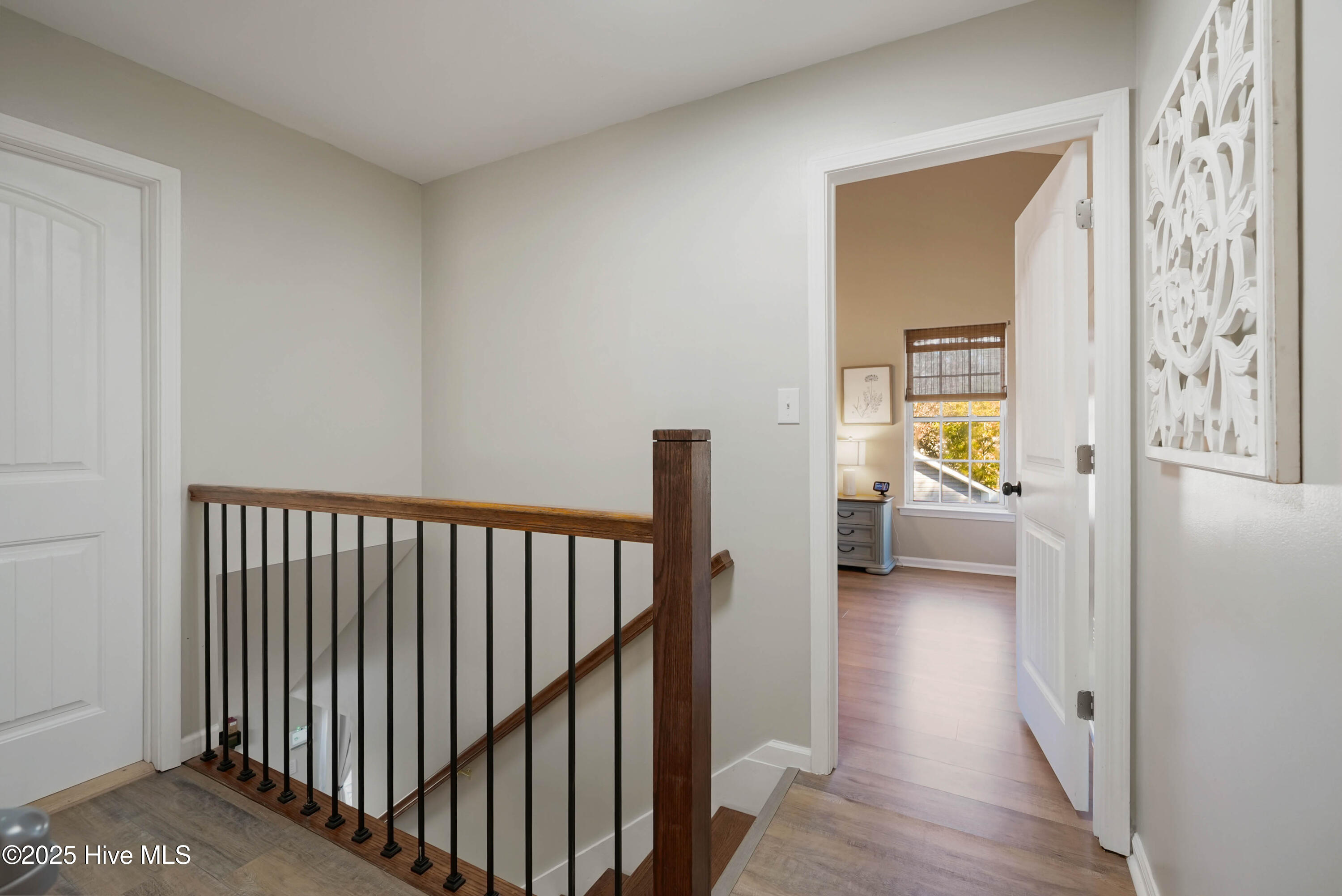 100542375 | Photo 19