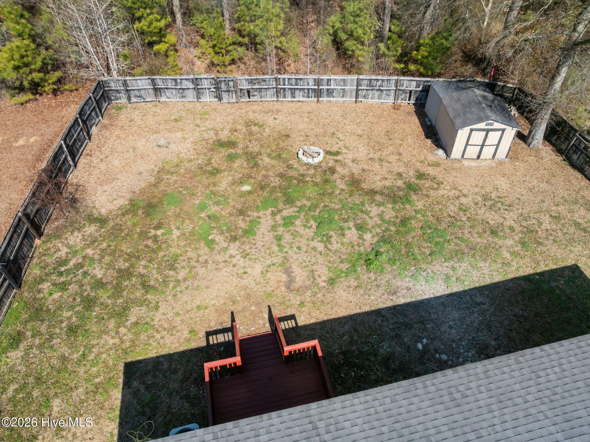 100555168 | Photo 38