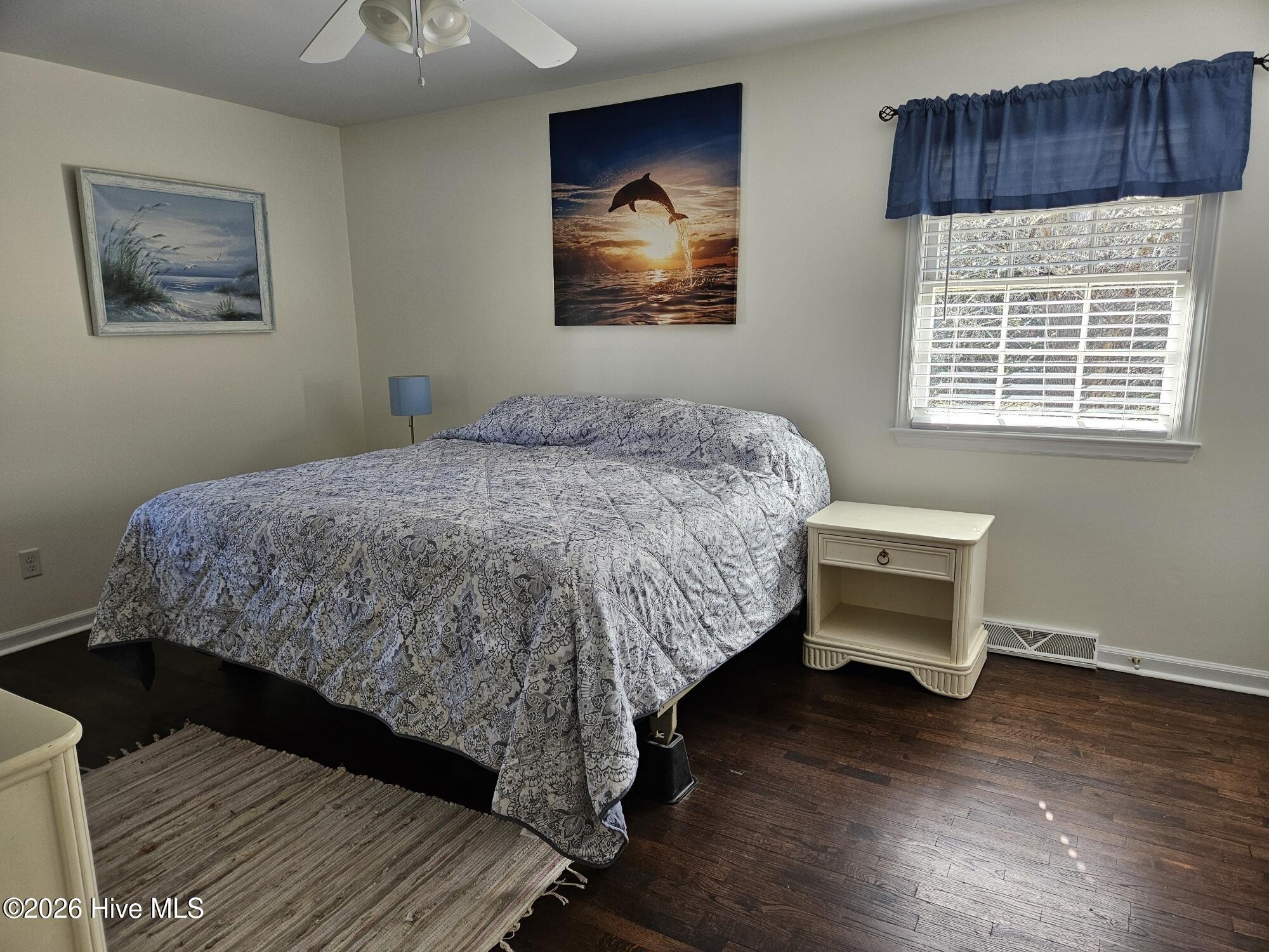 100517118 | Photo 33