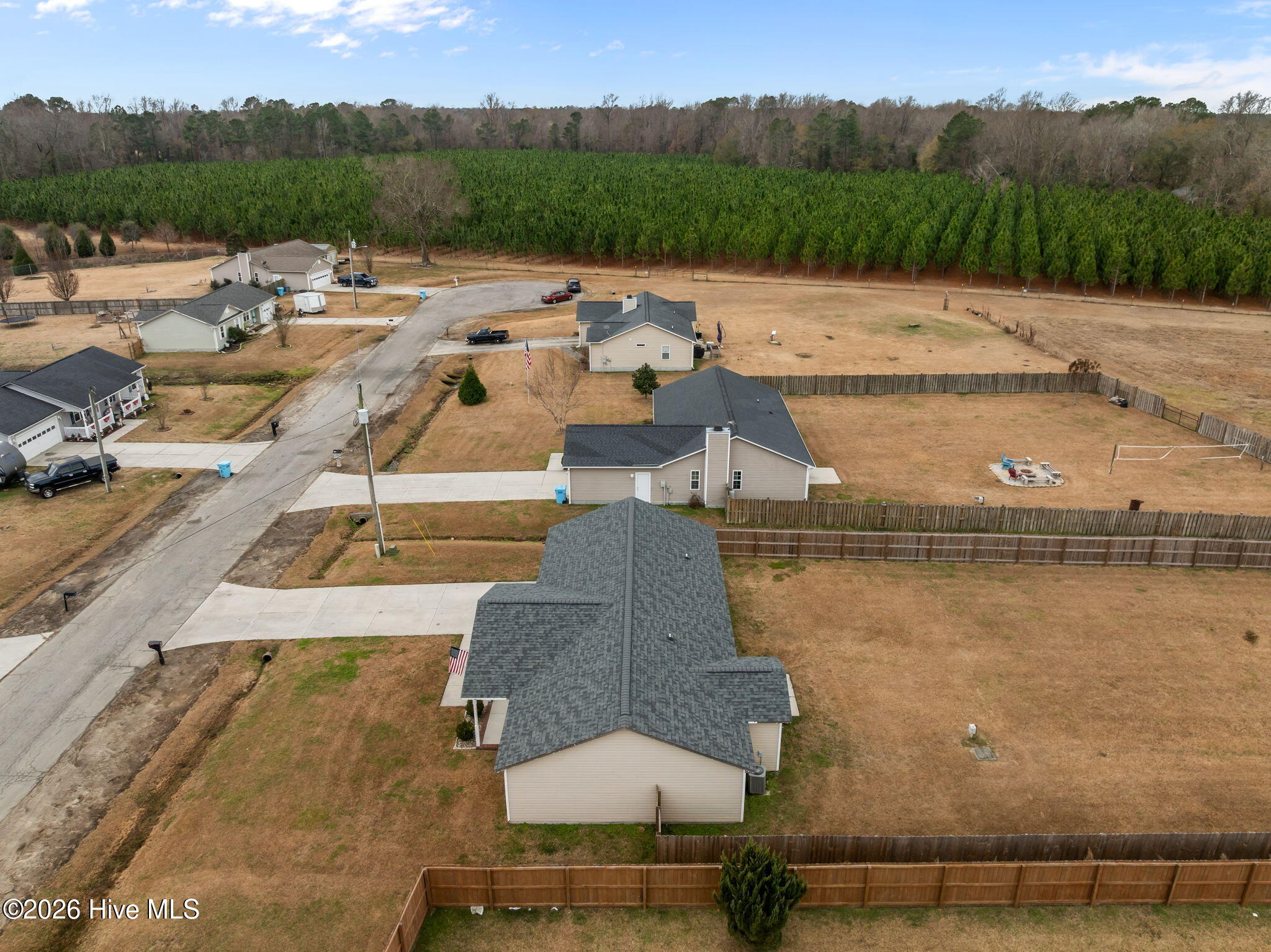 100547343 | Photo 45