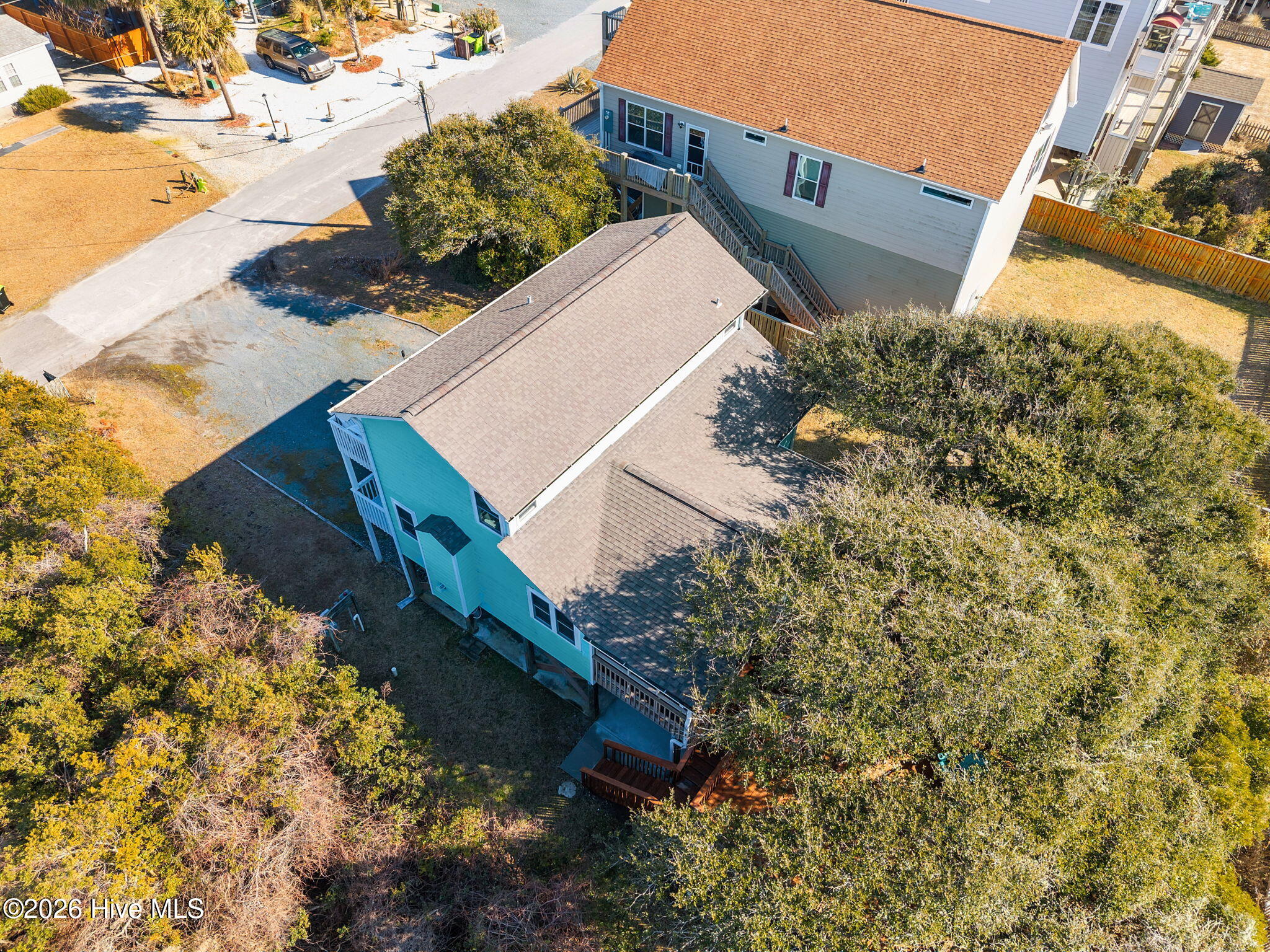 100553918 | Photo 47