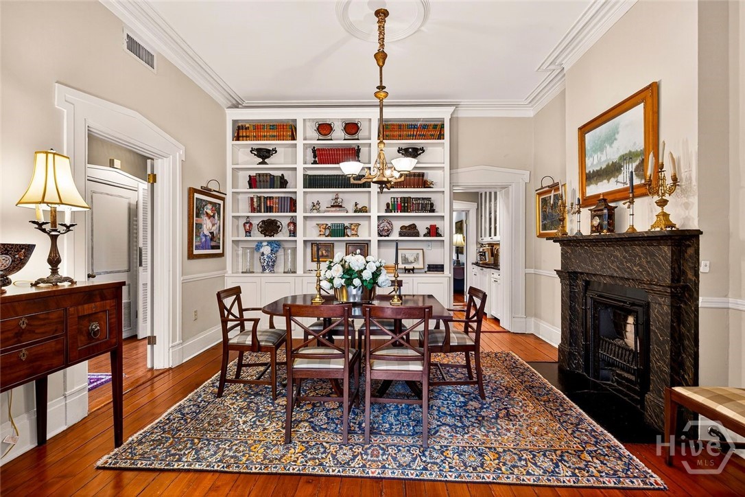 208 E Liberty Street, Savannah, GA, 31401