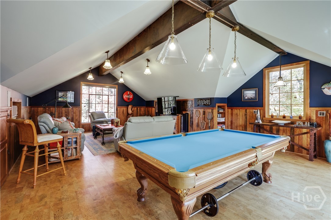 Vaulted Bonus Room Above Garage