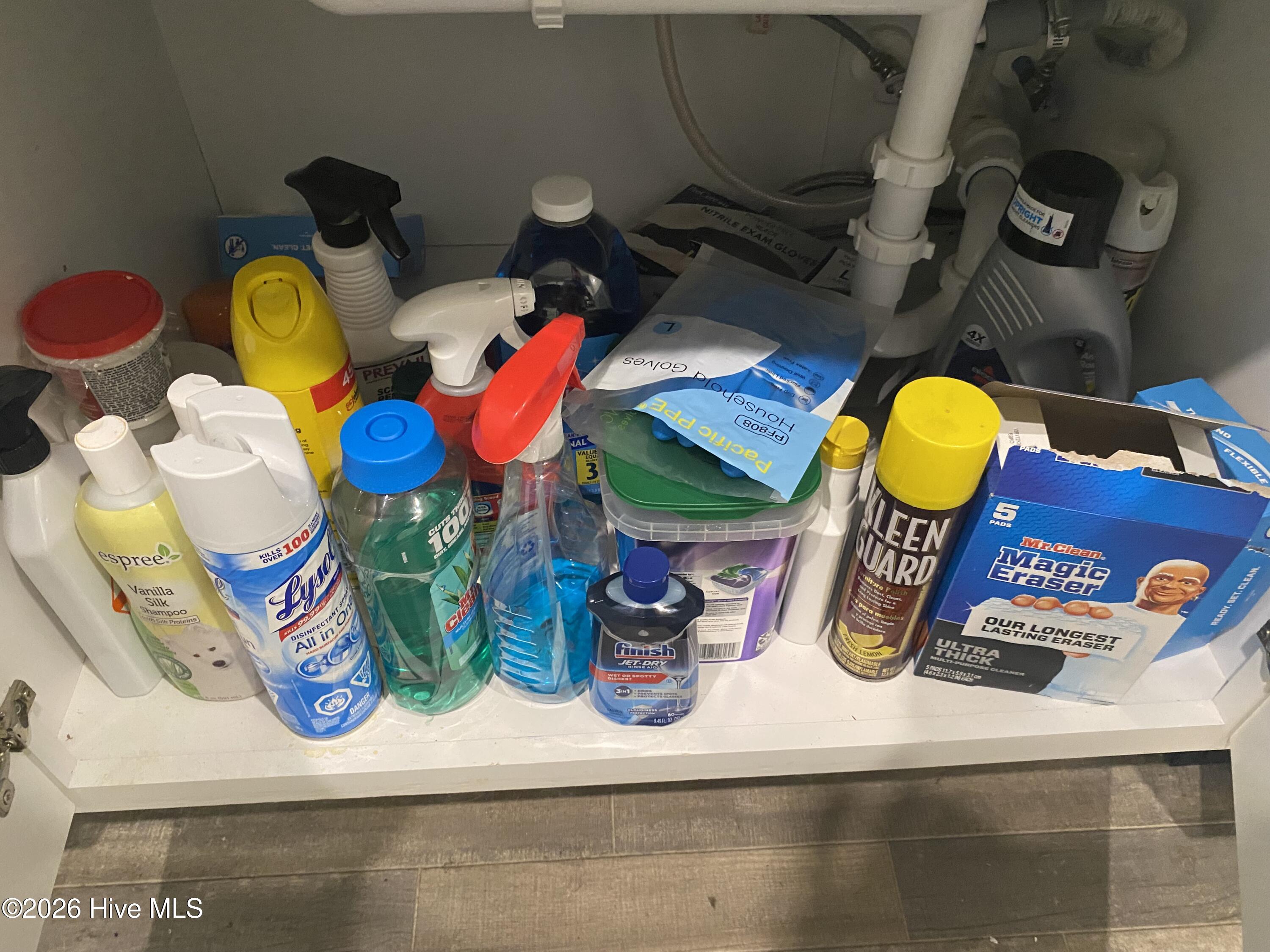 100566692 | Photo 60