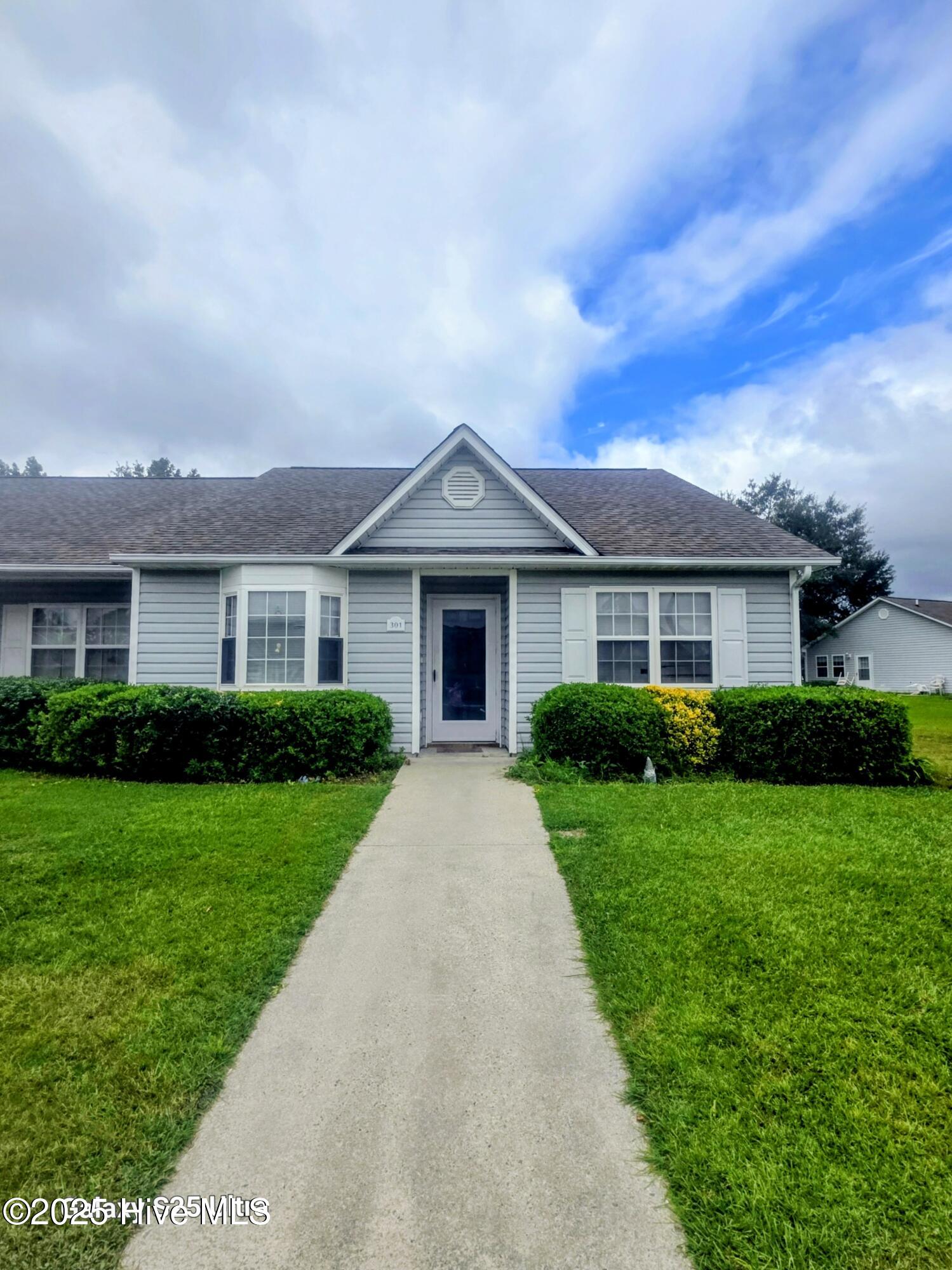 Property at 301 Courtyard