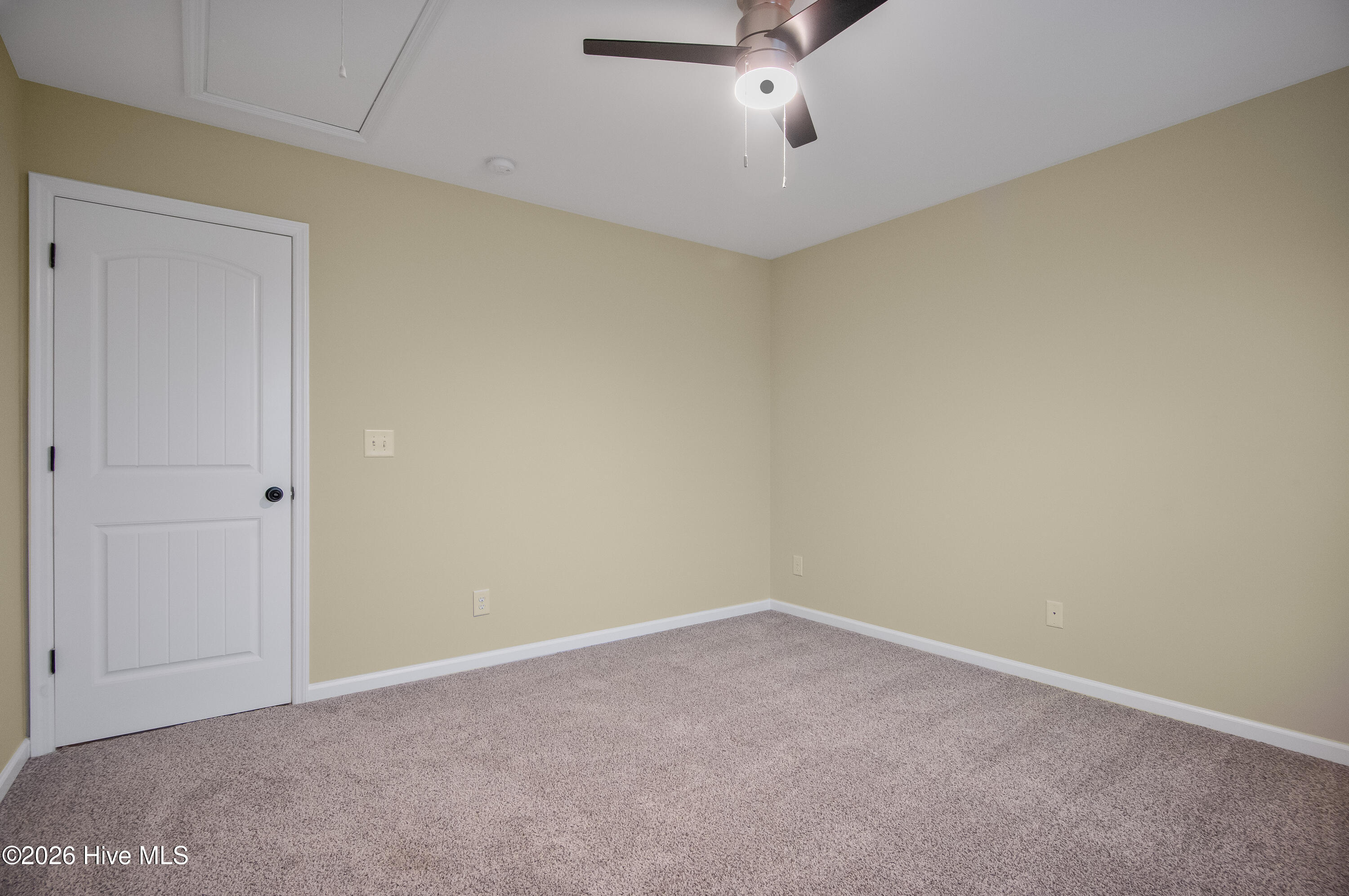 100545678 | Photo 28