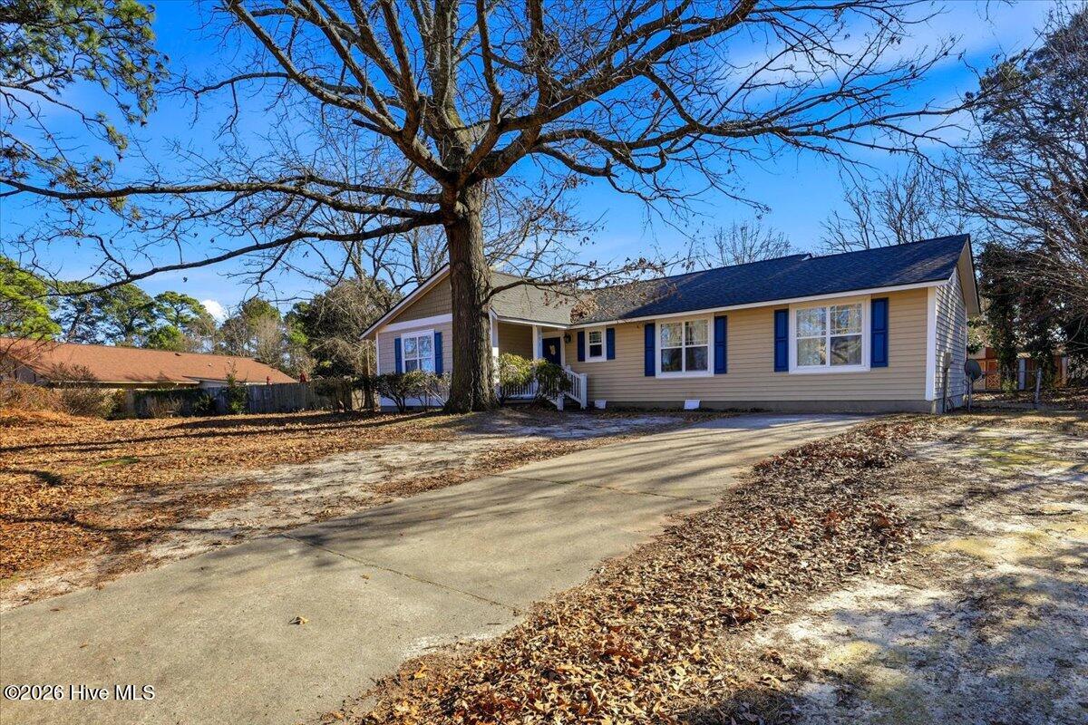 Homes for sale in Dudley, NC | 111 Lakehurst Dr, Dudley, NC 28333 | MLS# 100550098