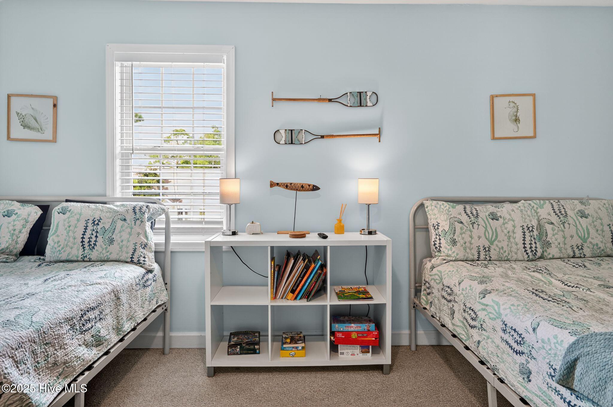 100527210 | Photo 16