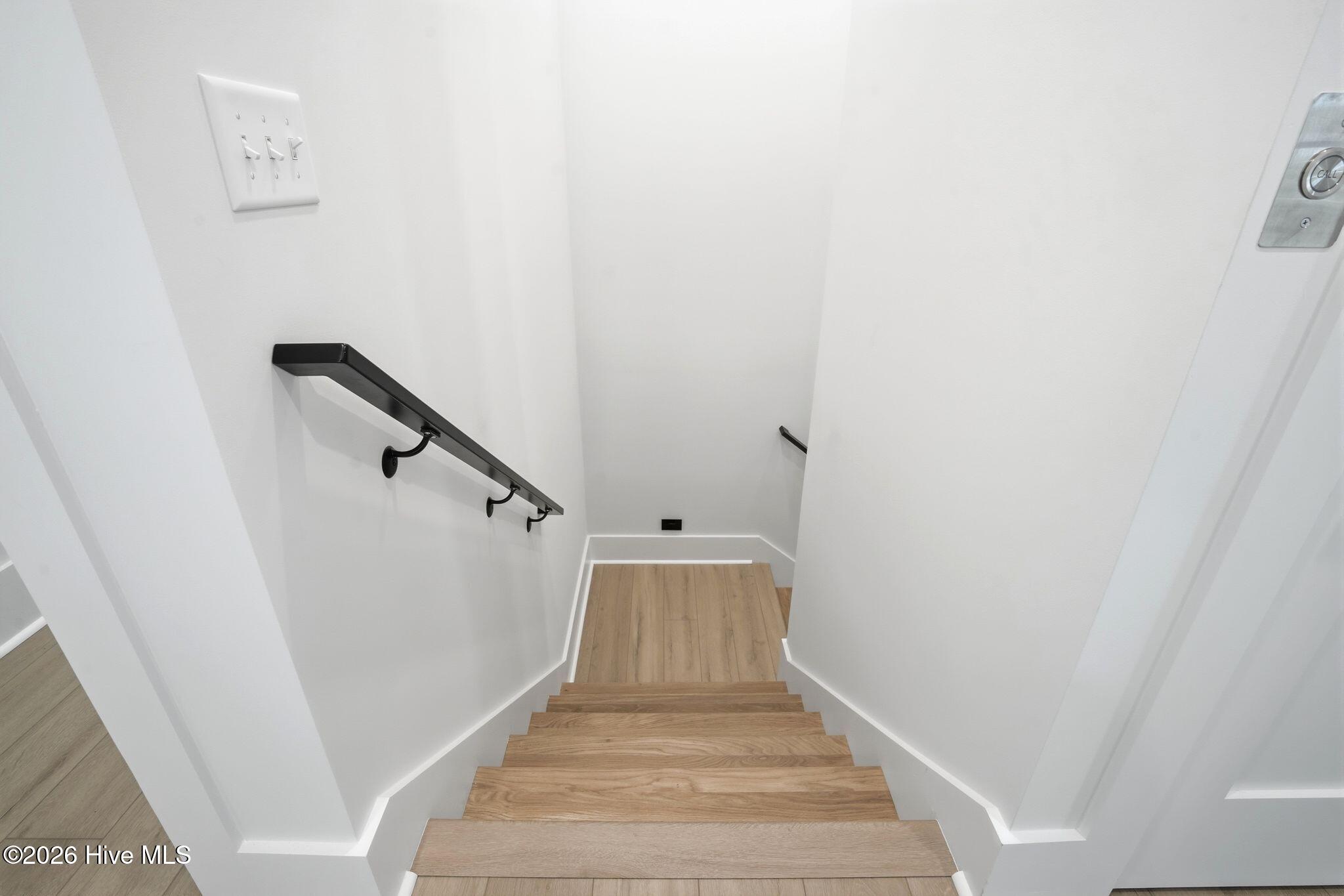 100554996 | Photo 55