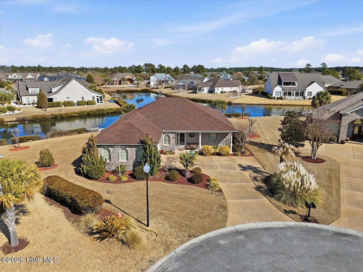 100553917 | Photo 83