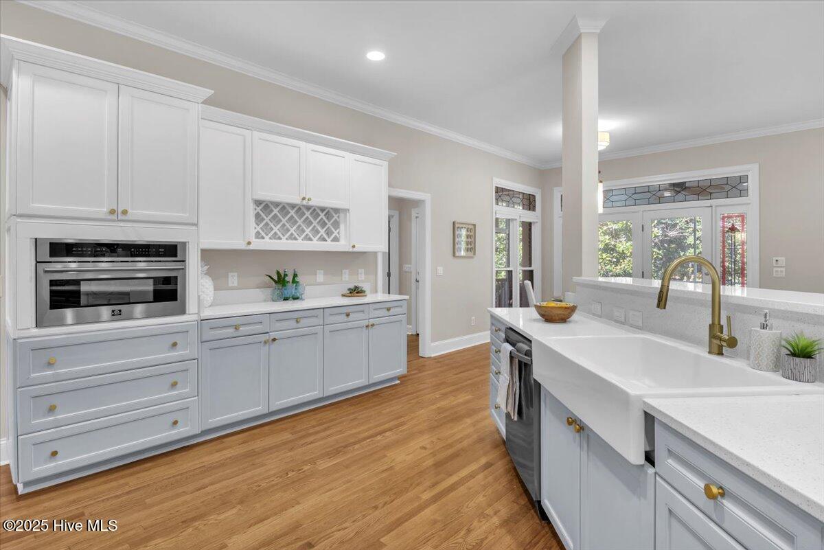 100545058 | Photo 25