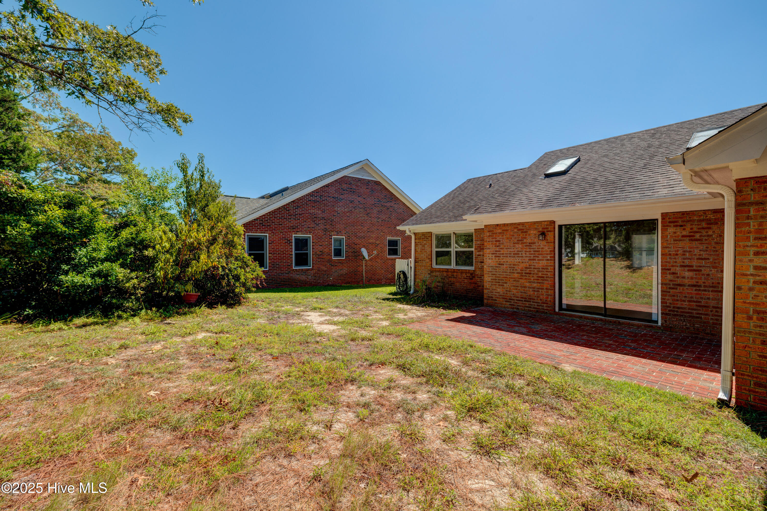 100526962 | Photo 34