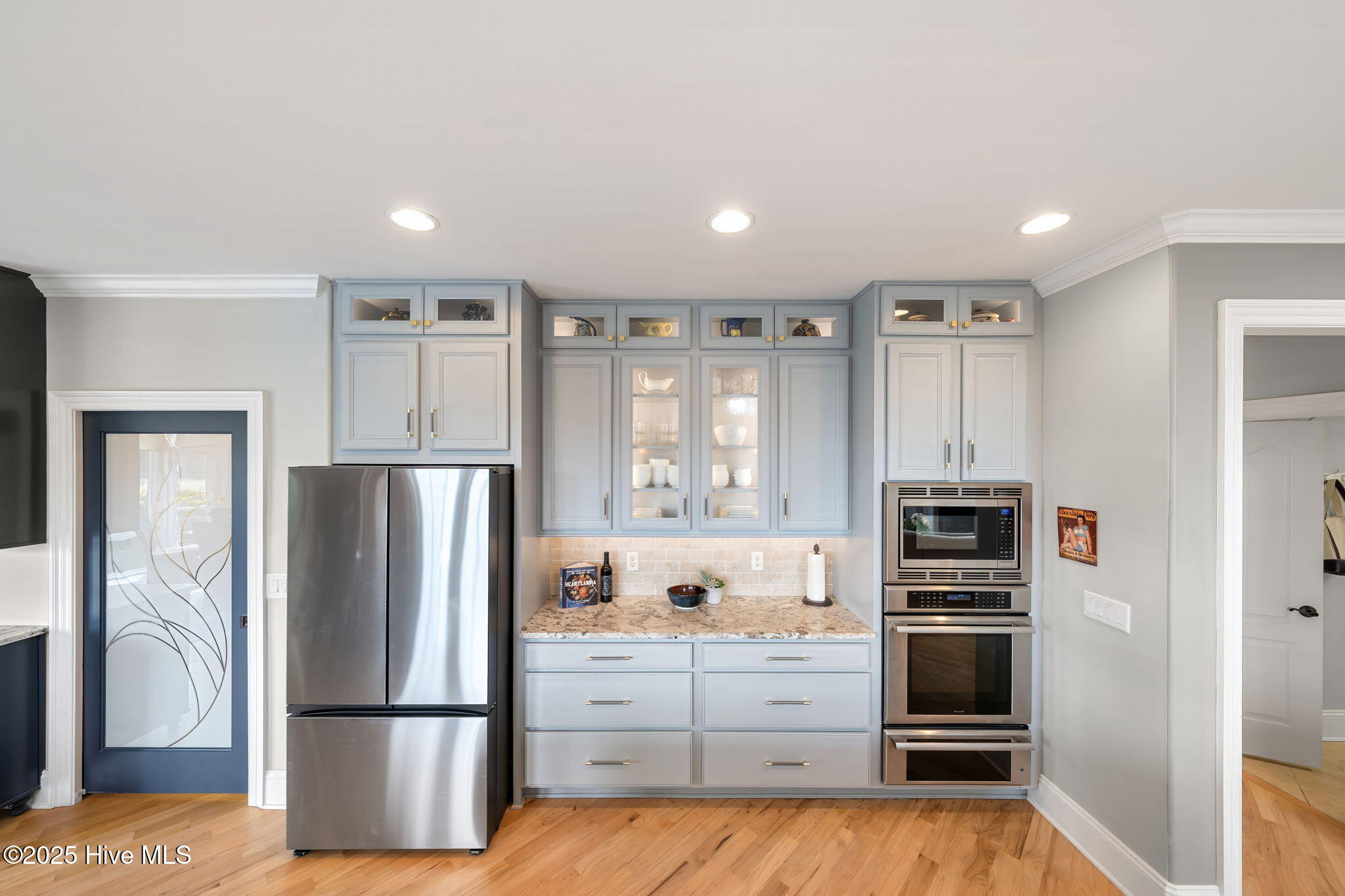 100544684 | Photo 20