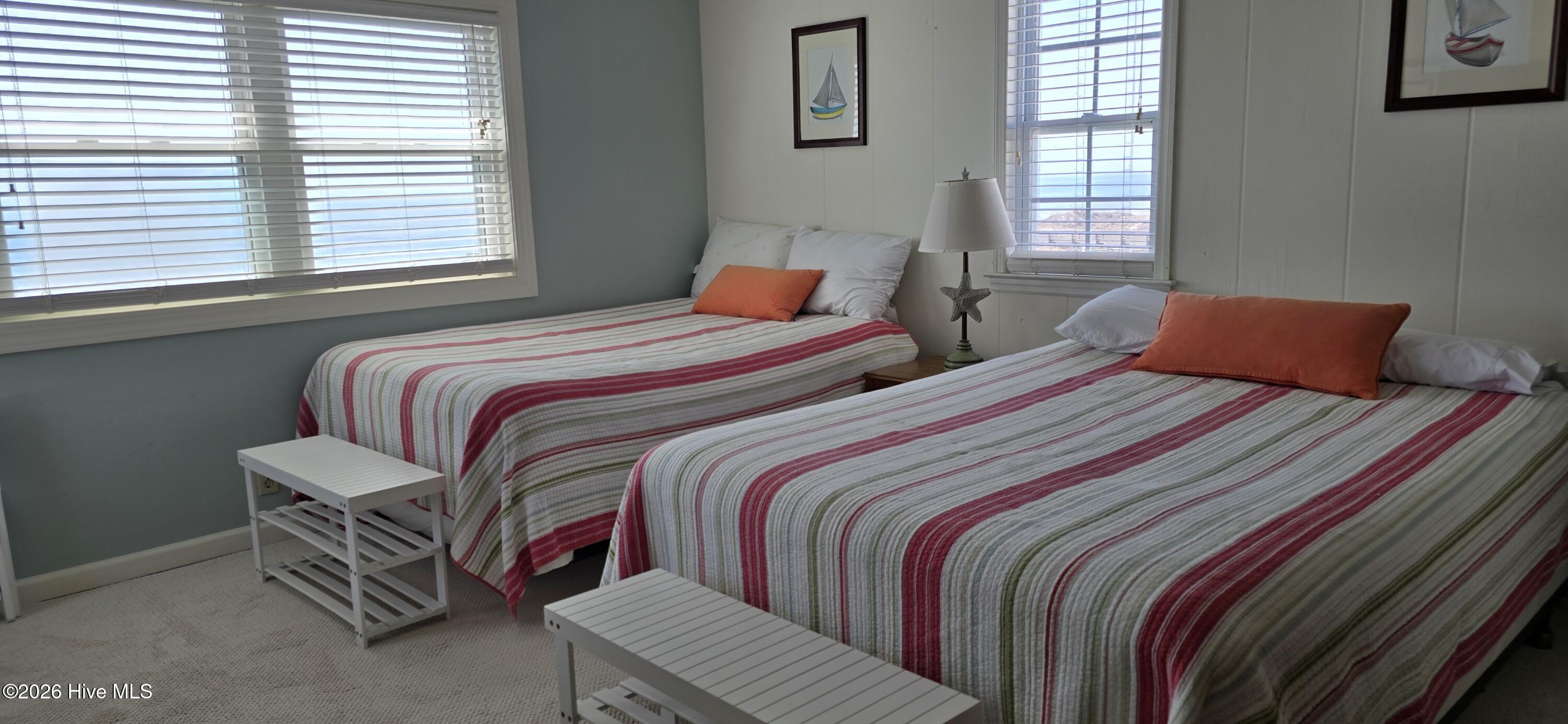 100559141 | Photo 19