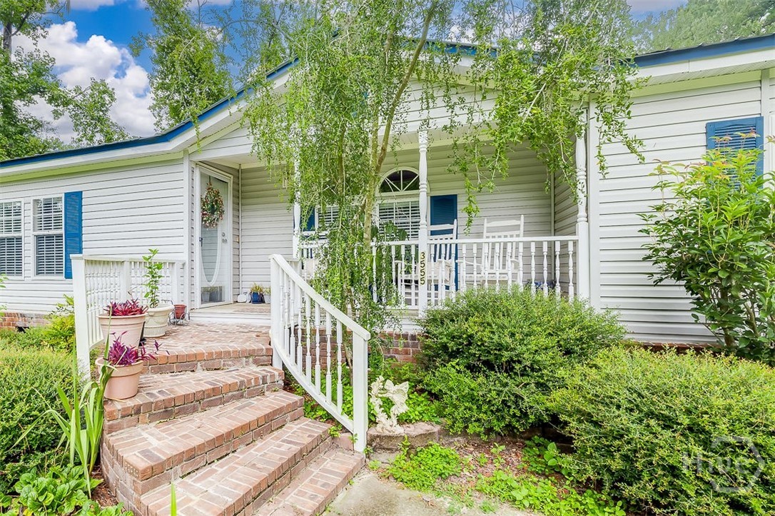 Photo 4 of Single family home for sale at 3555 Noel C Conaway Rd, Guyton, GA 31312 | MLS# SA364727 | Listing updated on 2026-09-16