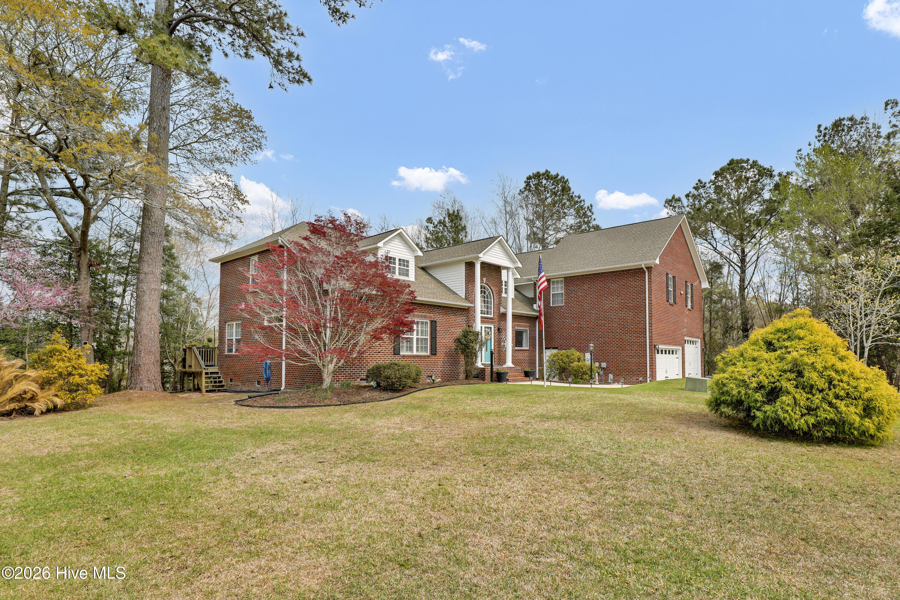 100563243 | Photo 55