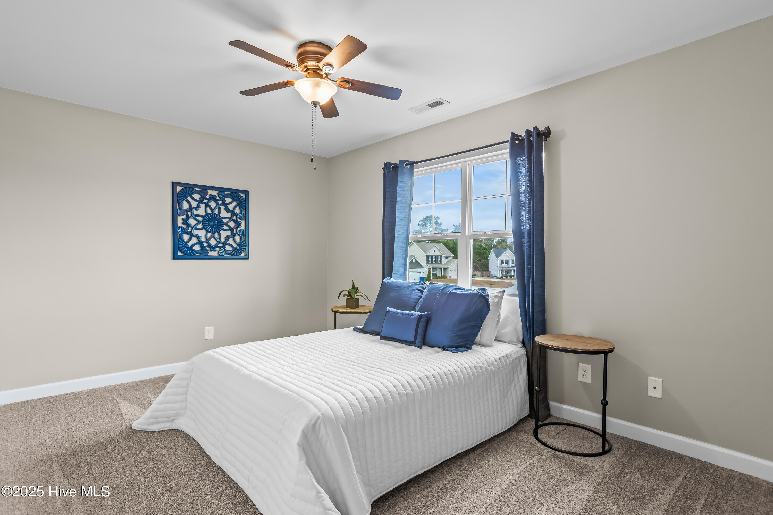 100541001 | Photo 20