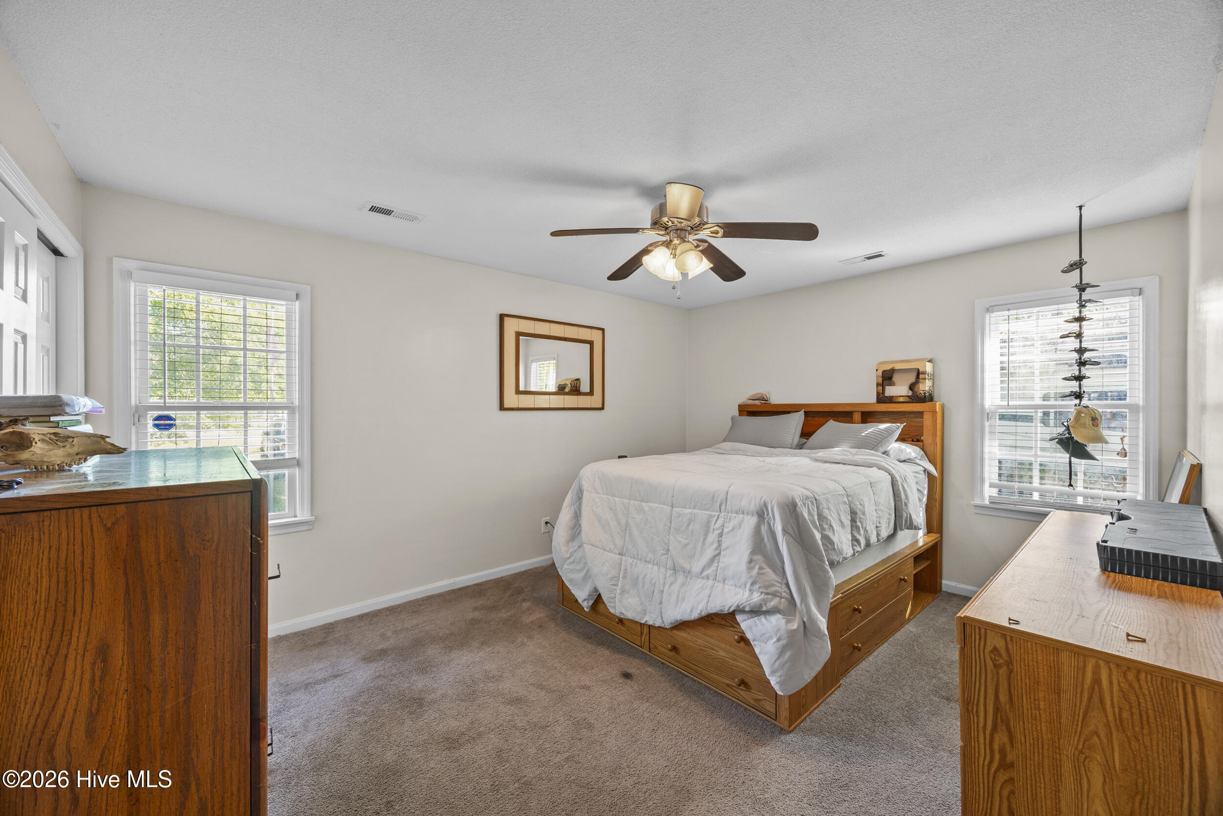 100567954 | Photo 21