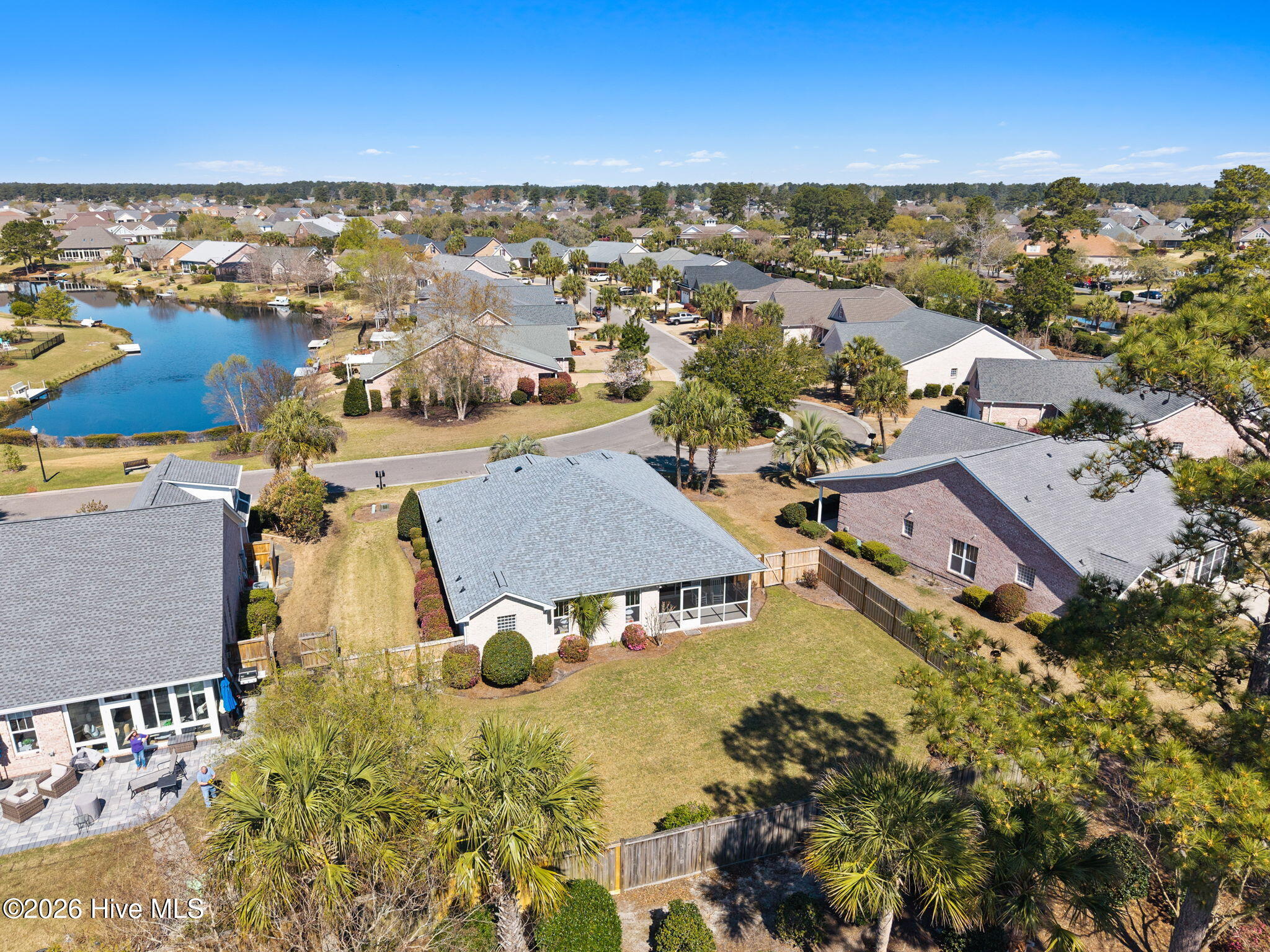 100562365 | Photo 31