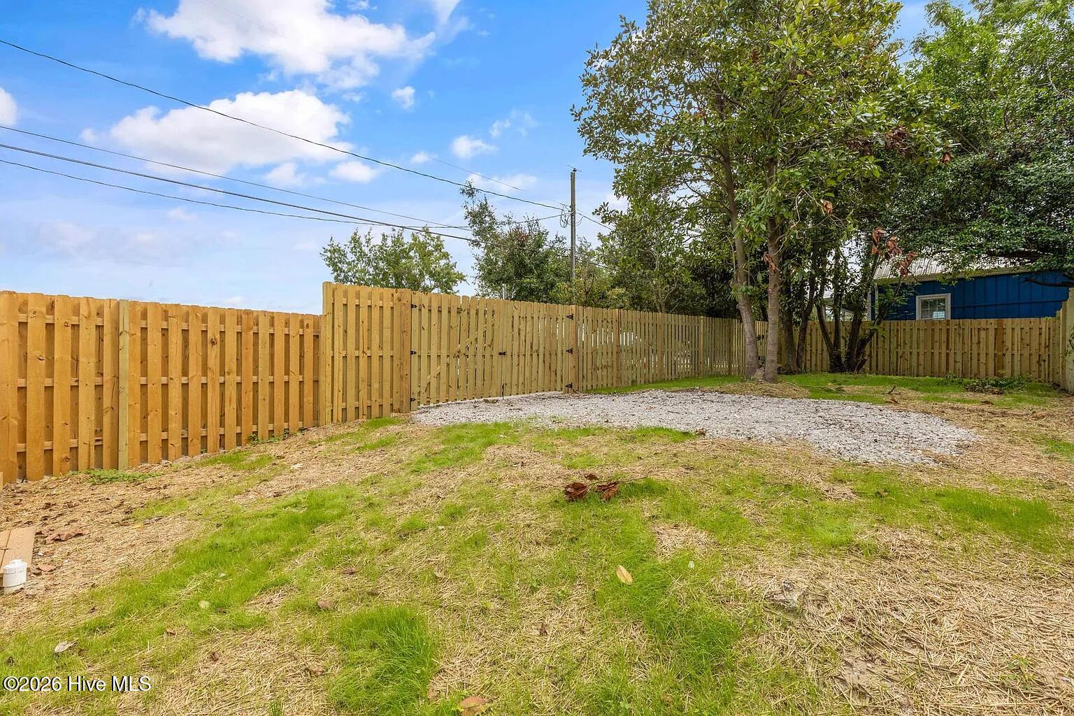 100569106 | Photo 37