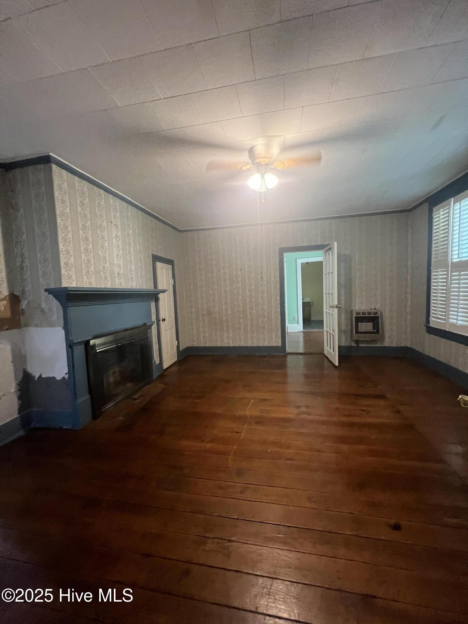 105 S Front Street